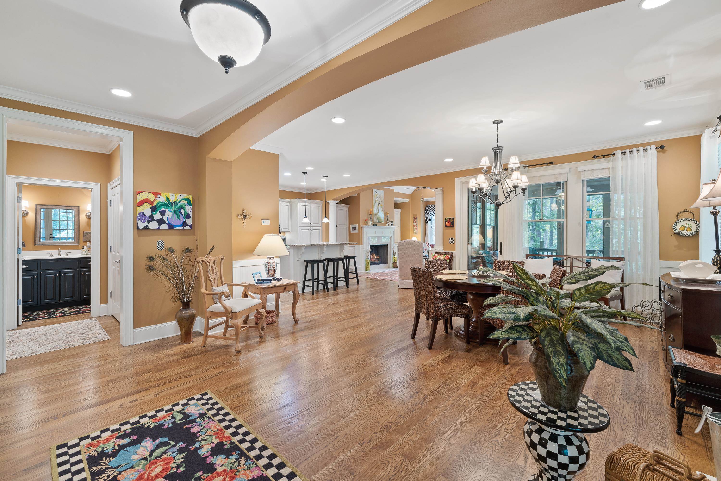 Greensboro, Georgia, 30642, United States, 3 Bedrooms Bedrooms, ,4 BathroomsBathrooms,Residential,For Sale,1829509