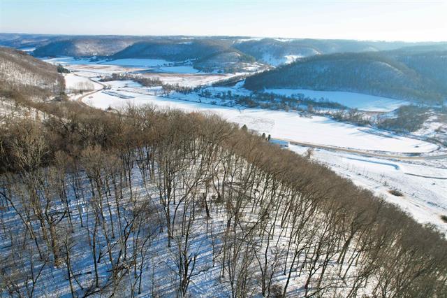 Gays Mills, Wisconsin, 54631, United States, 3 Bedrooms Bedrooms, ,3 BathroomsBathrooms,Residential,For Sale,2006070