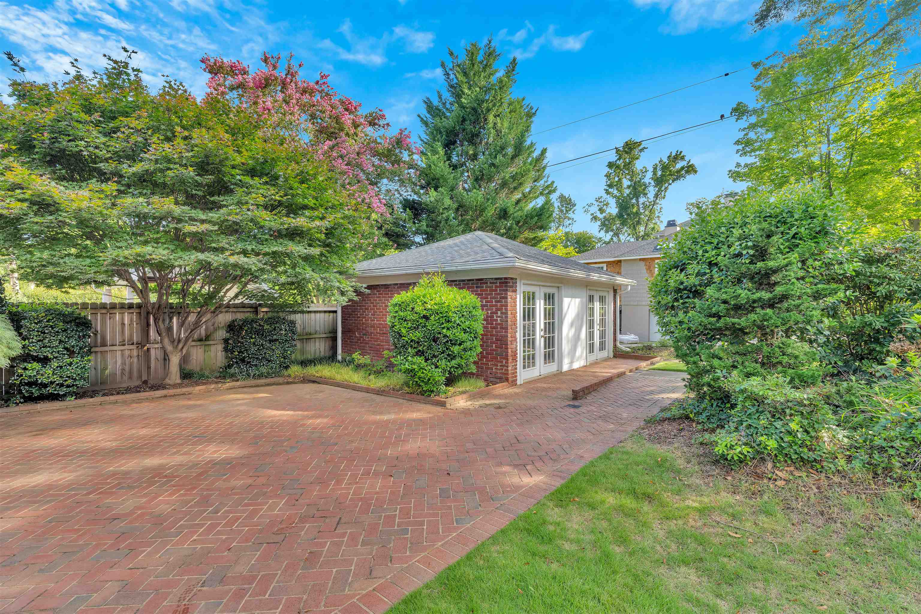 Spartanburg, South Carolina, 29302, United States, 4 Bedrooms Bedrooms, ,5 BathroomsBathrooms,Residential,For Sale,1919560