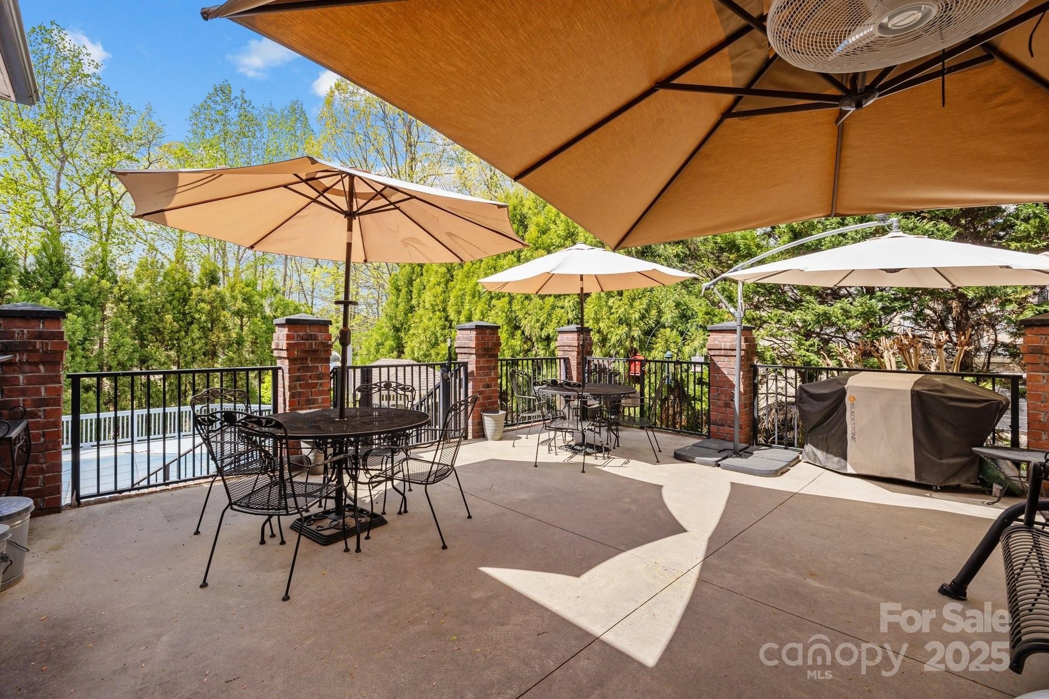 Salisbury, North Carolina, 28146, United States, 4 Bedrooms Bedrooms, ,4 BathroomsBathrooms,Residential,For Sale,1888803