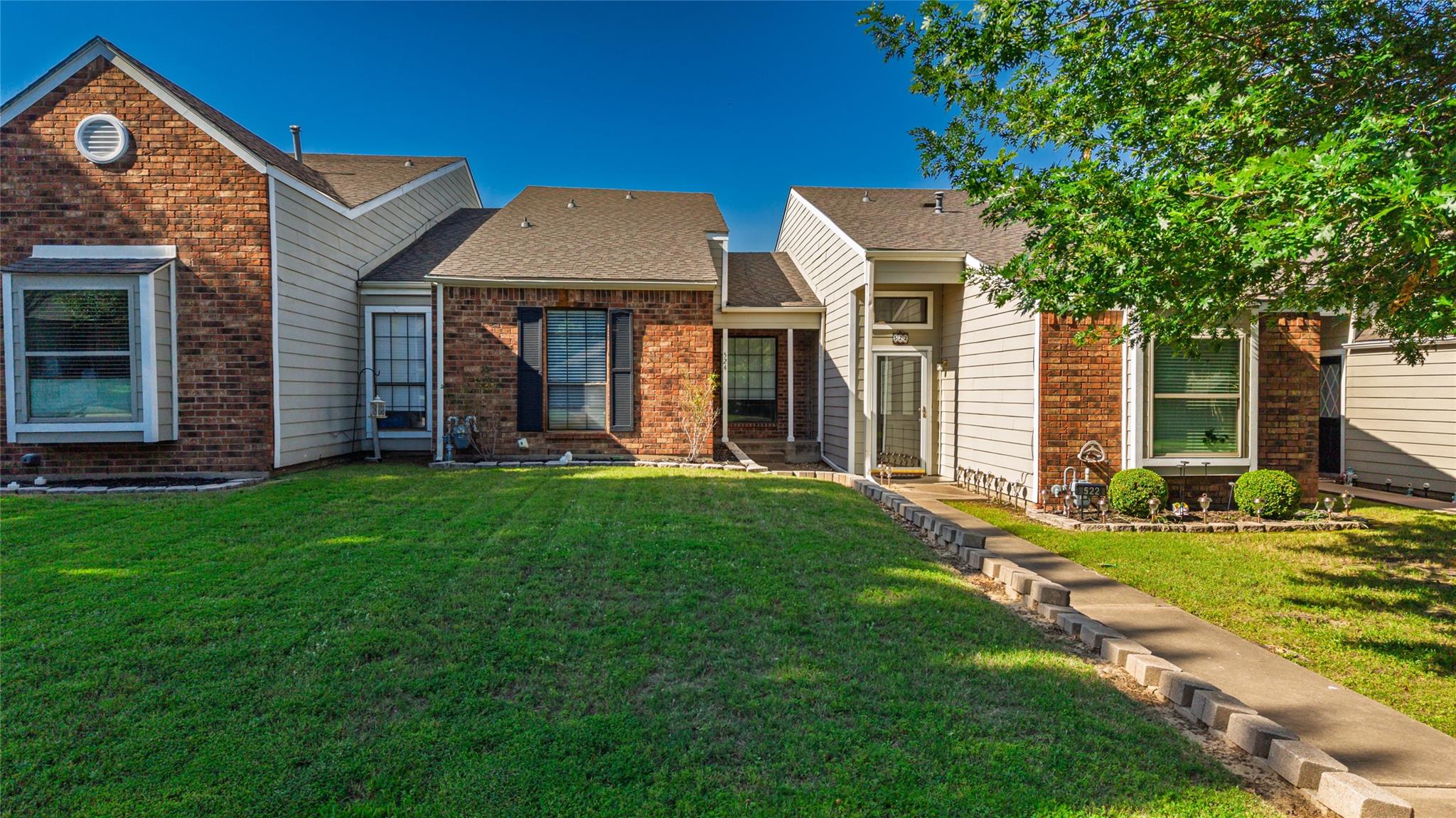 Greenville, Texas, 75402, United States, 18 Bedrooms Bedrooms, ,18 BathroomsBathrooms,Residential,For Sale,2049312