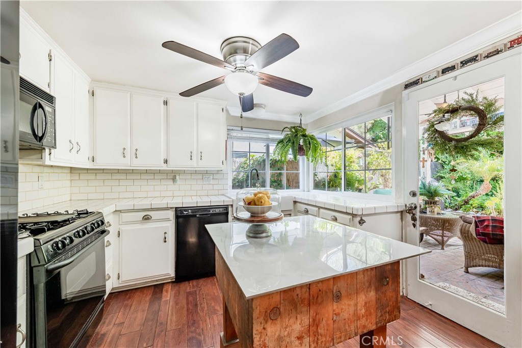 Temecula, California, 92592, United States, 3 Bedrooms Bedrooms, ,2 BathroomsBathrooms,Residential,For Sale,1889673