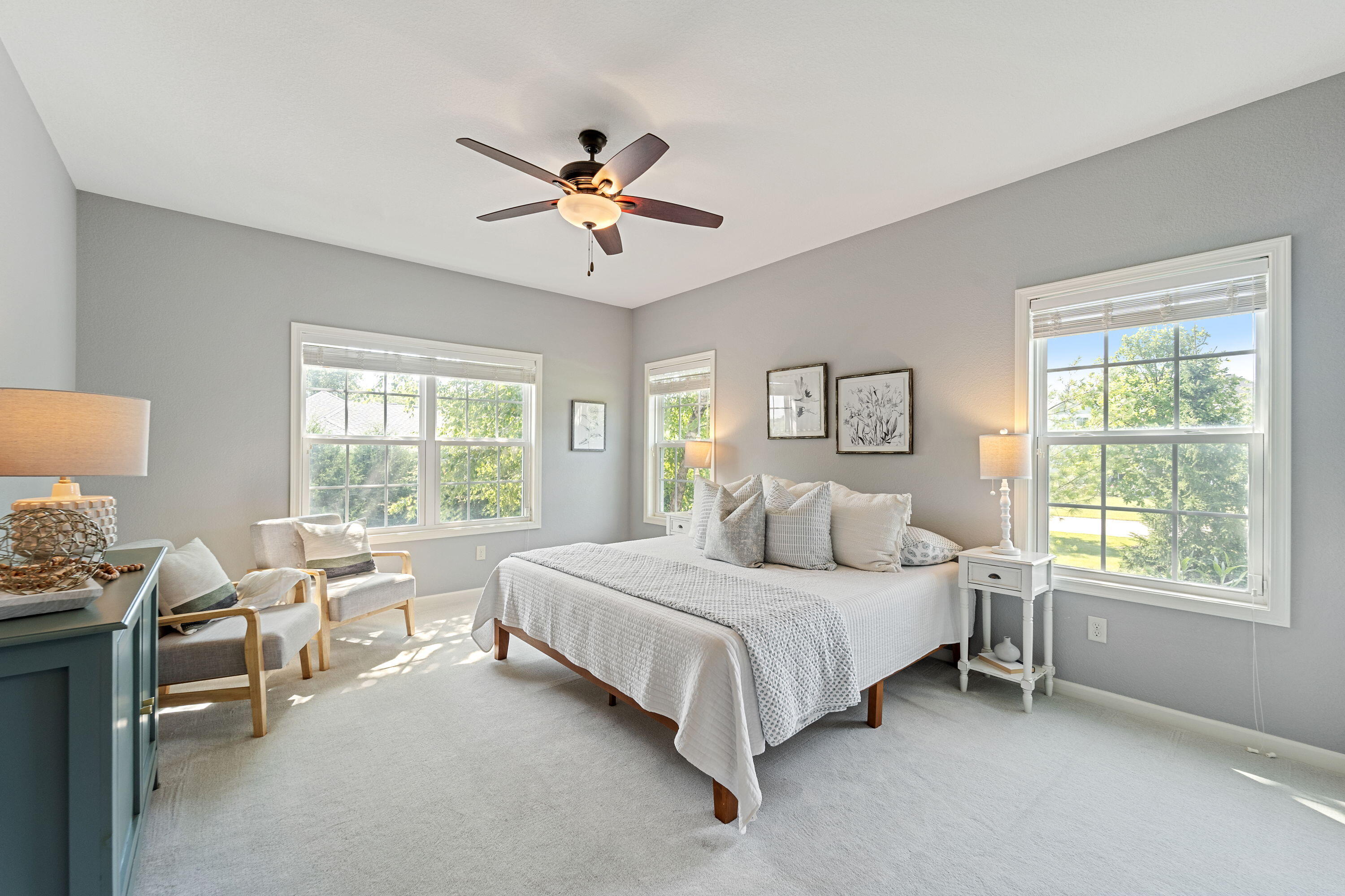 Mequon, Wisconsin, 53092, United States, 4 Bedrooms Bedrooms, ,4 BathroomsBathrooms,Residential,For Sale,1920034