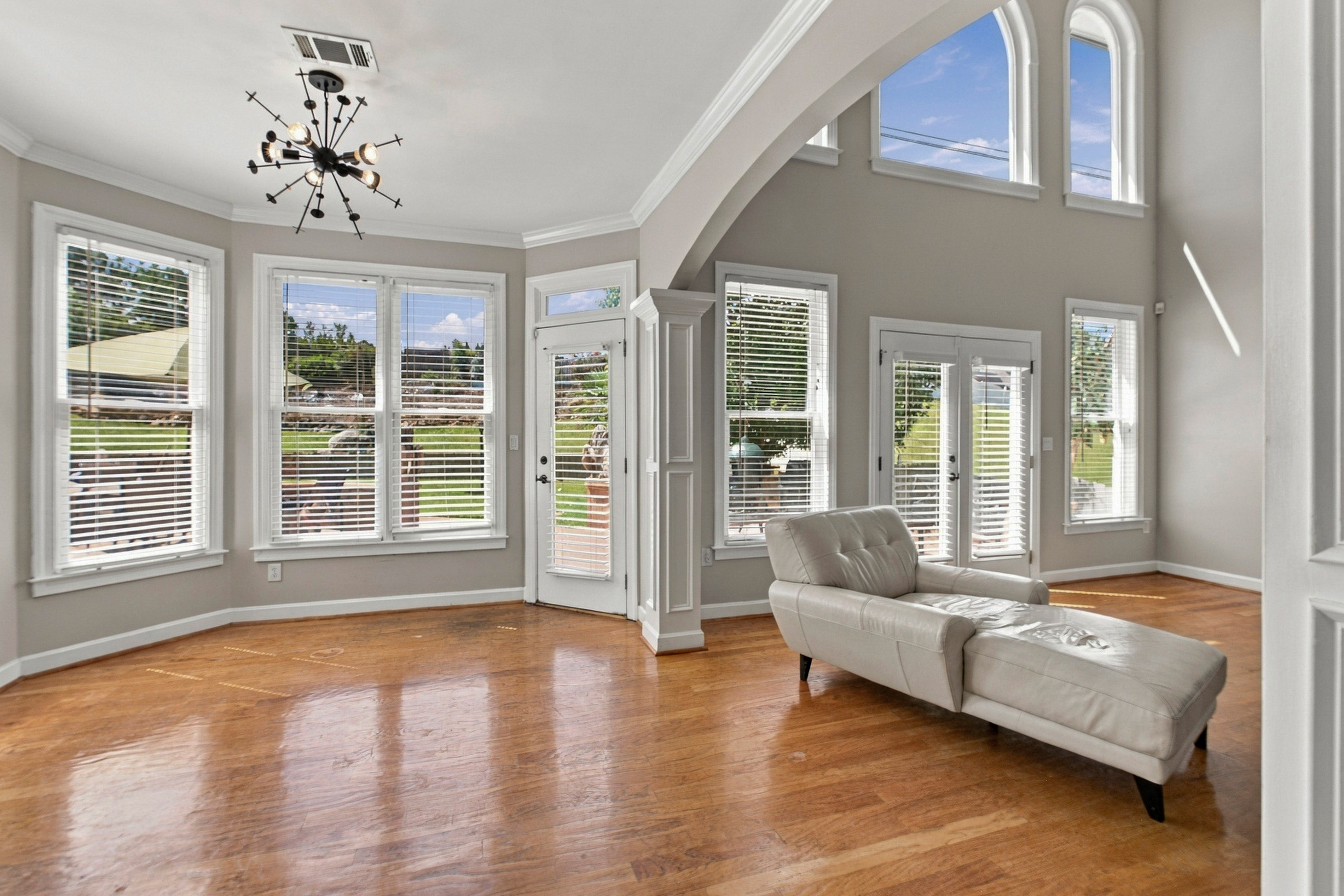  Refreshed Home in Walton School District - 物件實景