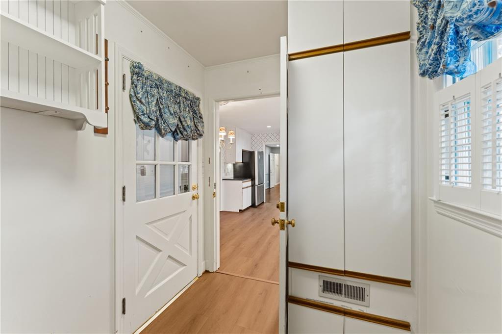 Atlanta, Georgia, 30338, United States, 4 Bedrooms Bedrooms, ,4 BathroomsBathrooms,Residential,For Sale,1991033