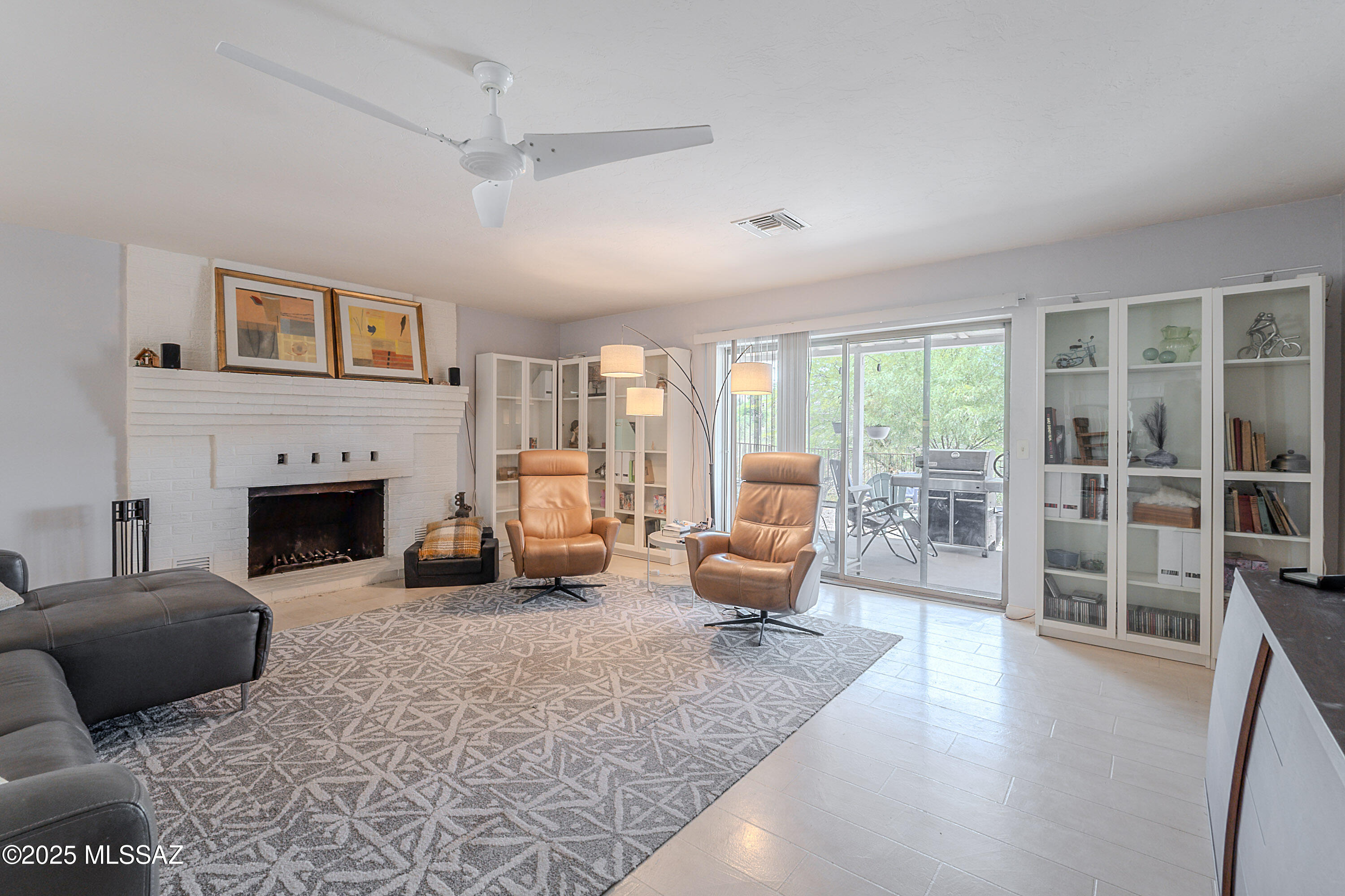 Tucson, Arizona, 85745, United States, 3 Bedrooms Bedrooms, ,2 BathroomsBathrooms,Residential,For Sale,1857796