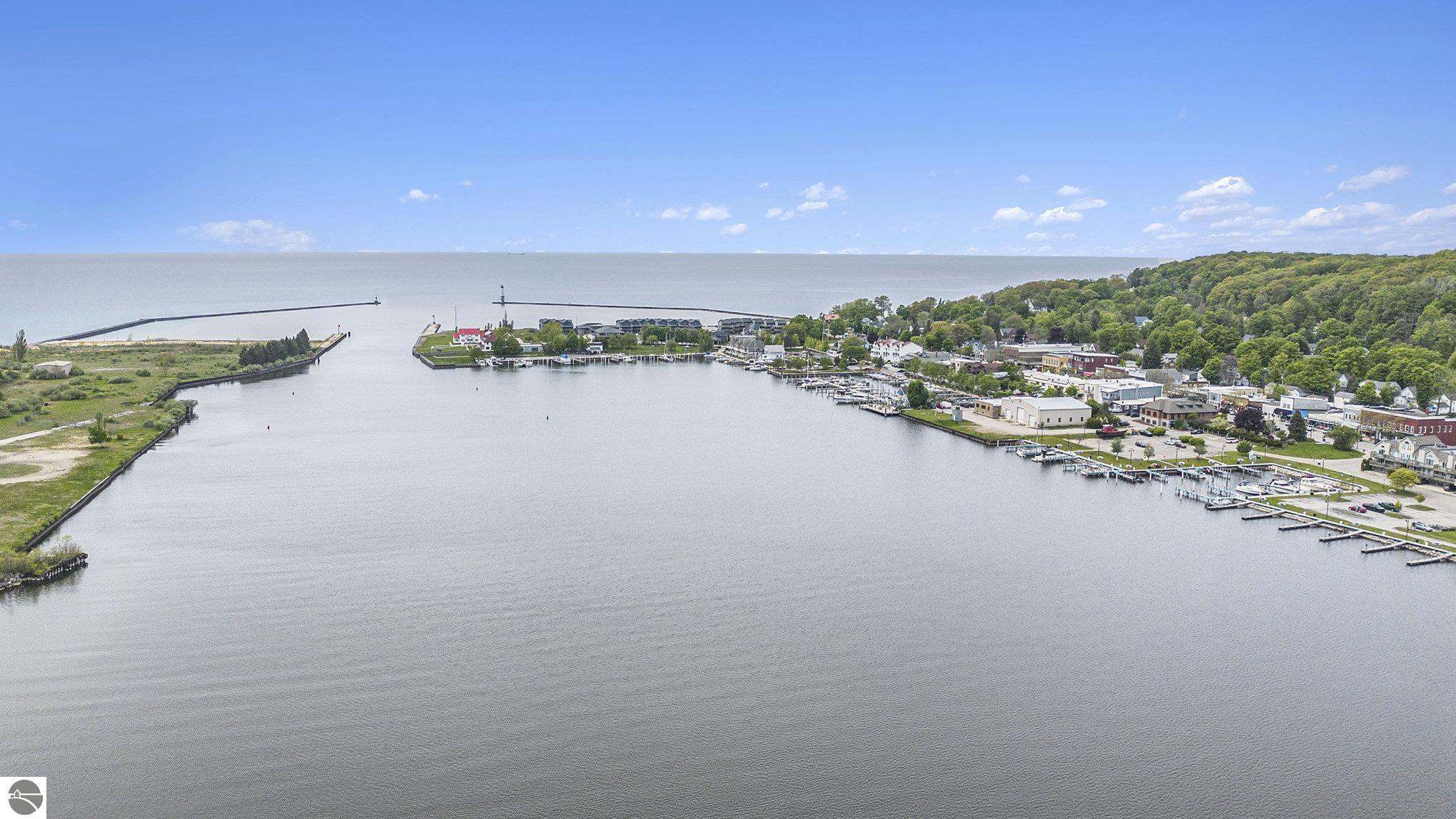 Frankfort, Michigan, 49635, United States, 2 Bedrooms Bedrooms, ,2 BathroomsBathrooms,Residential,For Sale,1974678