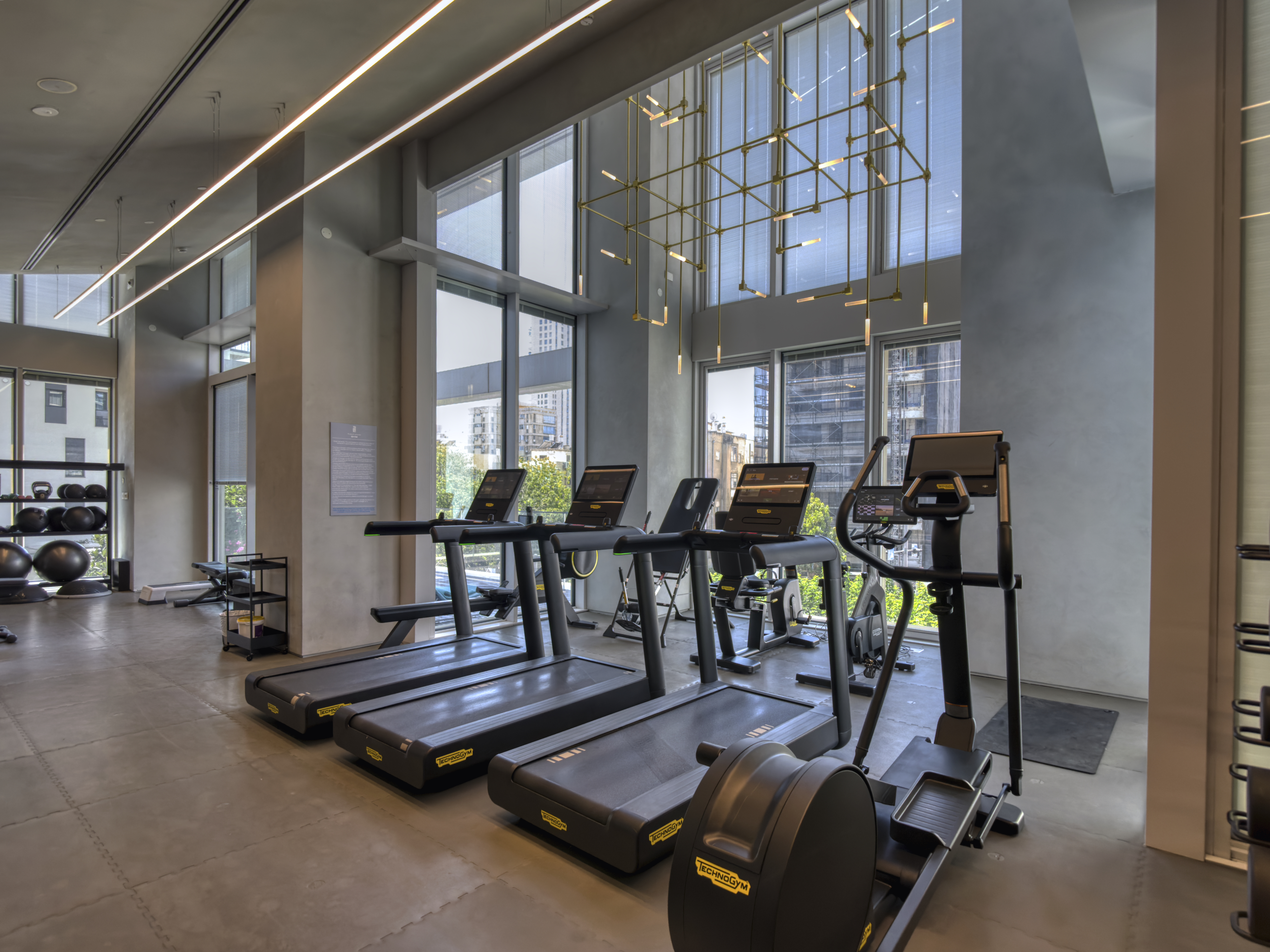  Designer Apartment with Panoramic Urban Views at Beit Lessin Tower - 物件實景
