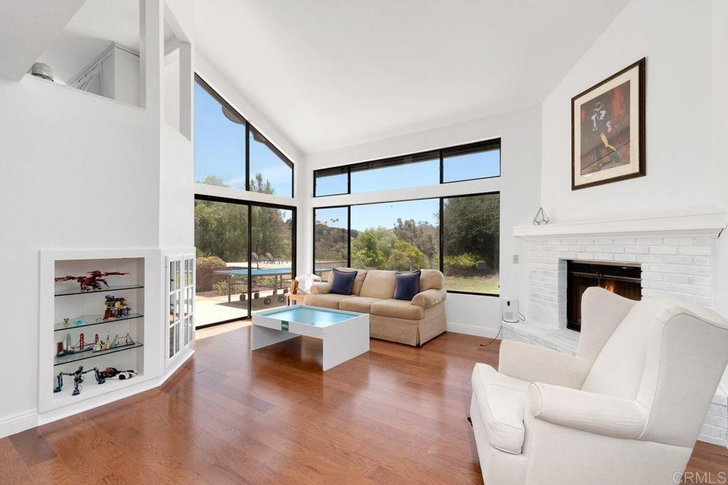 Escondido, California, 92029, United States, 3 Bedrooms Bedrooms, ,3 BathroomsBathrooms,Residential,For Sale,1905867