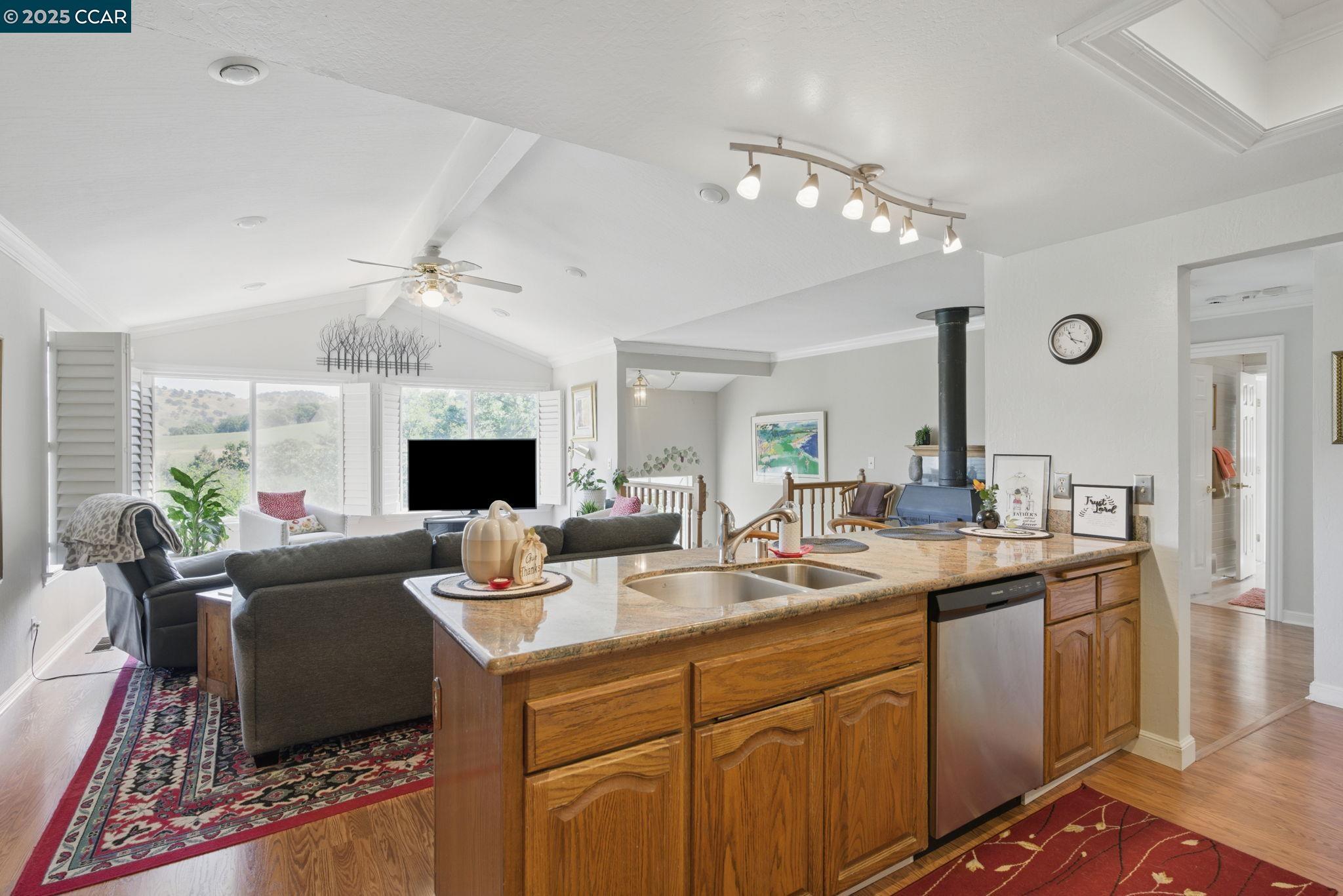 Clayton, California, 94517, United States, ,Residential,For Sale,1798361