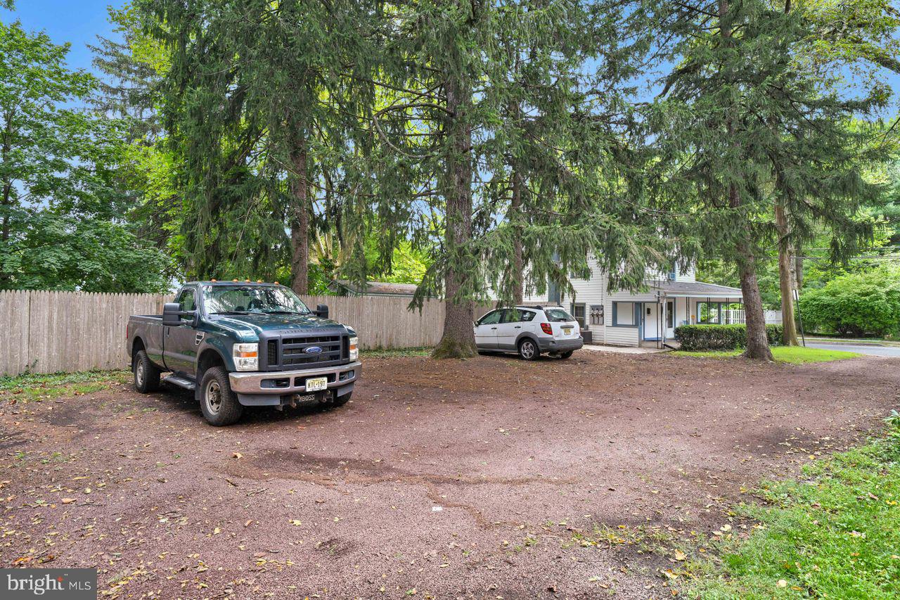 Lawrence Township, New Jersey, 08648, United States, ,Residential,For Sale,1927420