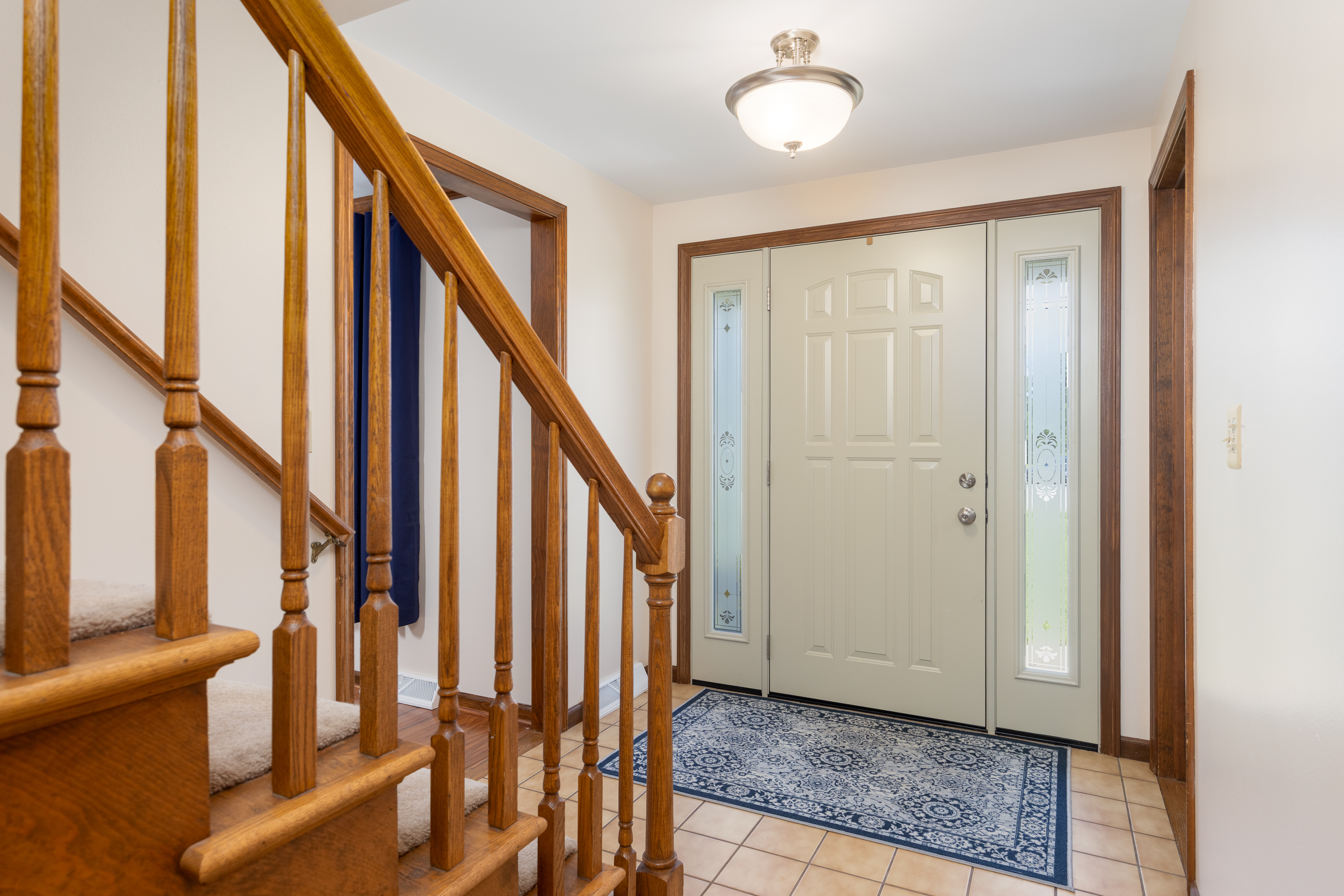  Beautifully Updated 3 Bedroom Colonial in Orchard Park - 物件實景