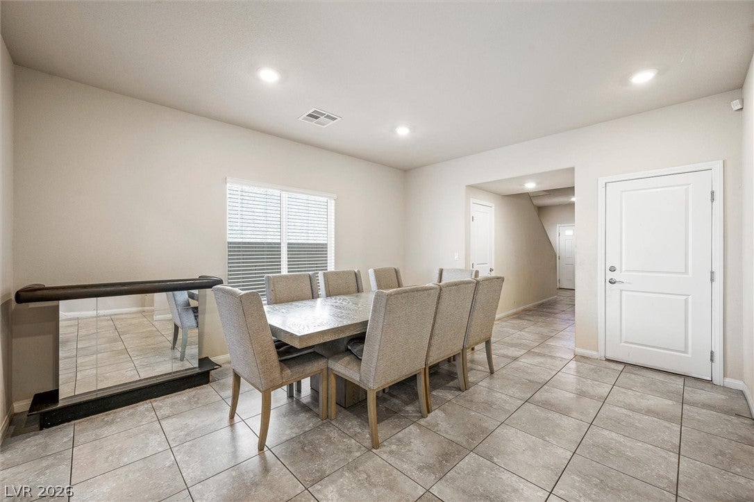 North Las Vegas, Nevada, 89032, United States, 5 Bedrooms Bedrooms, ,1 BathroomBathrooms,Residential,For Sale,2049129