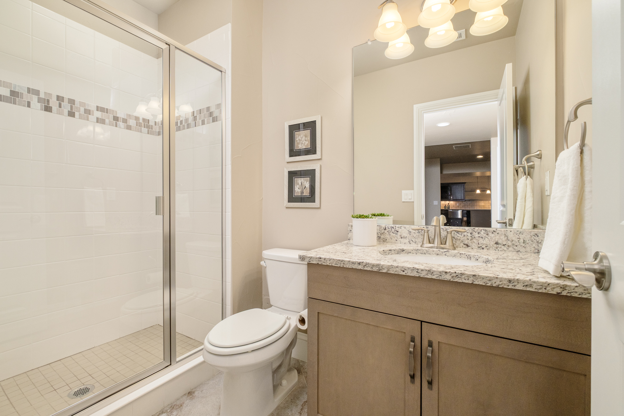  where  luxury meets modern convenience - 物件實景