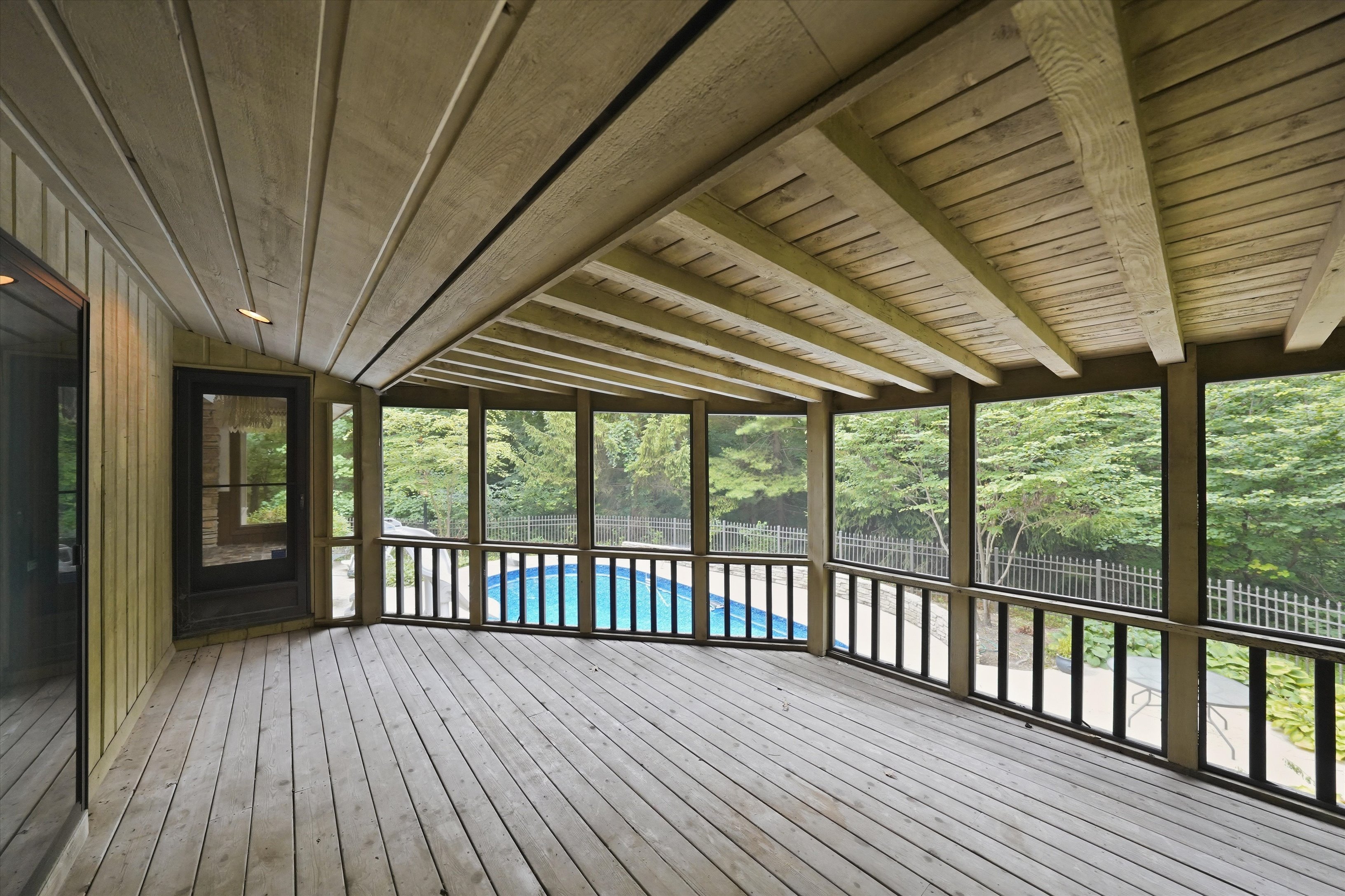  Private Country Estate Situated on Over Nine Acres of Beautiful Open Grounds - 物件實景