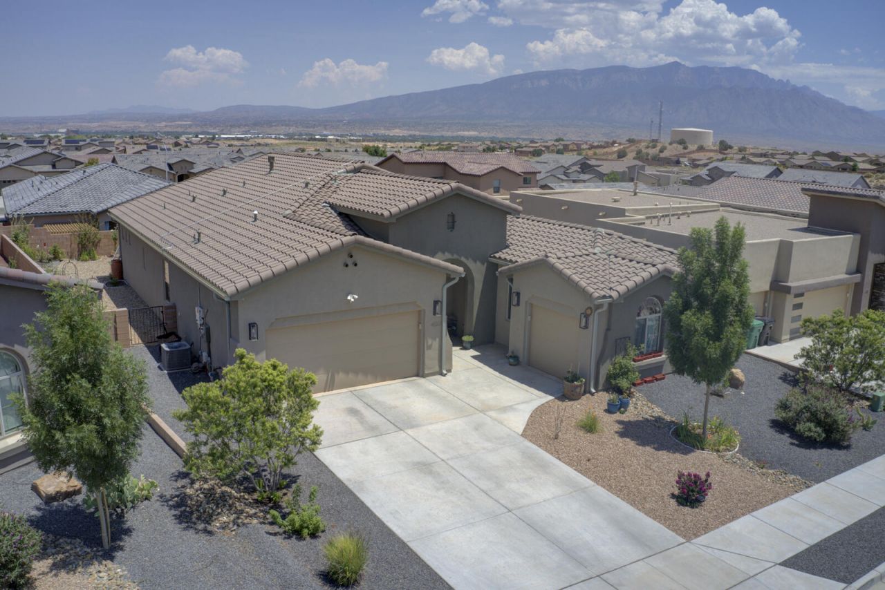 Rio Rancho, New Mexico, 87144, United States, 4 Bedrooms Bedrooms, ,3 BathroomsBathrooms,Residential,For Sale,1895660
