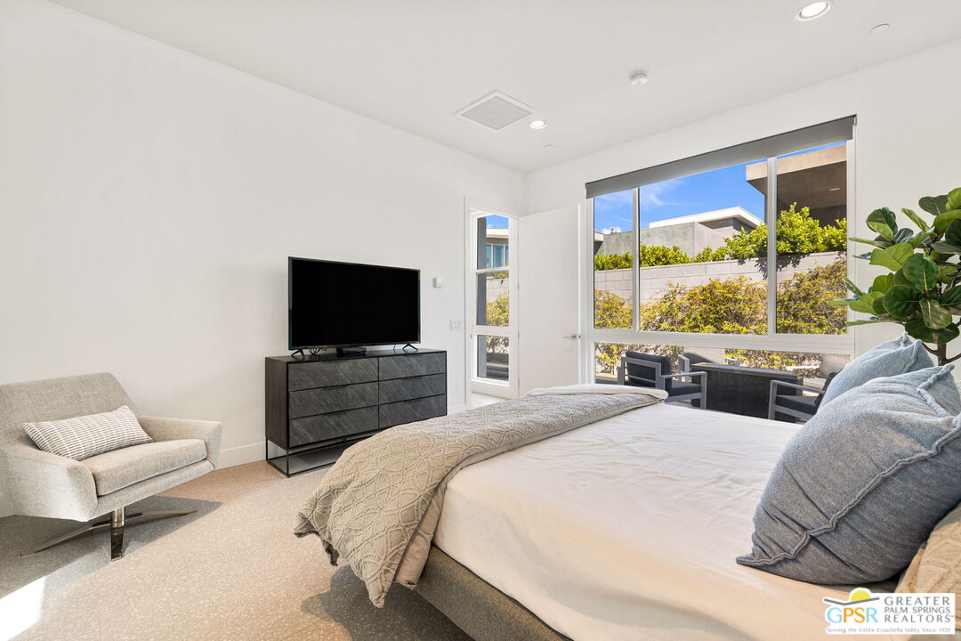 Palm Springs, California, 92262, United States, 3 Bedrooms Bedrooms, ,3 BathroomsBathrooms,Residential,For Sale,1927236