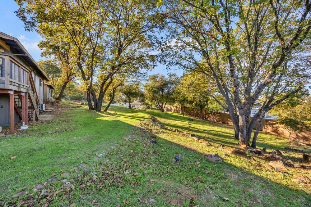 Shingle Springs, California, 95682, United States, 3 Bedrooms Bedrooms, ,2 BathroomsBathrooms,Residential,For Sale,1997348