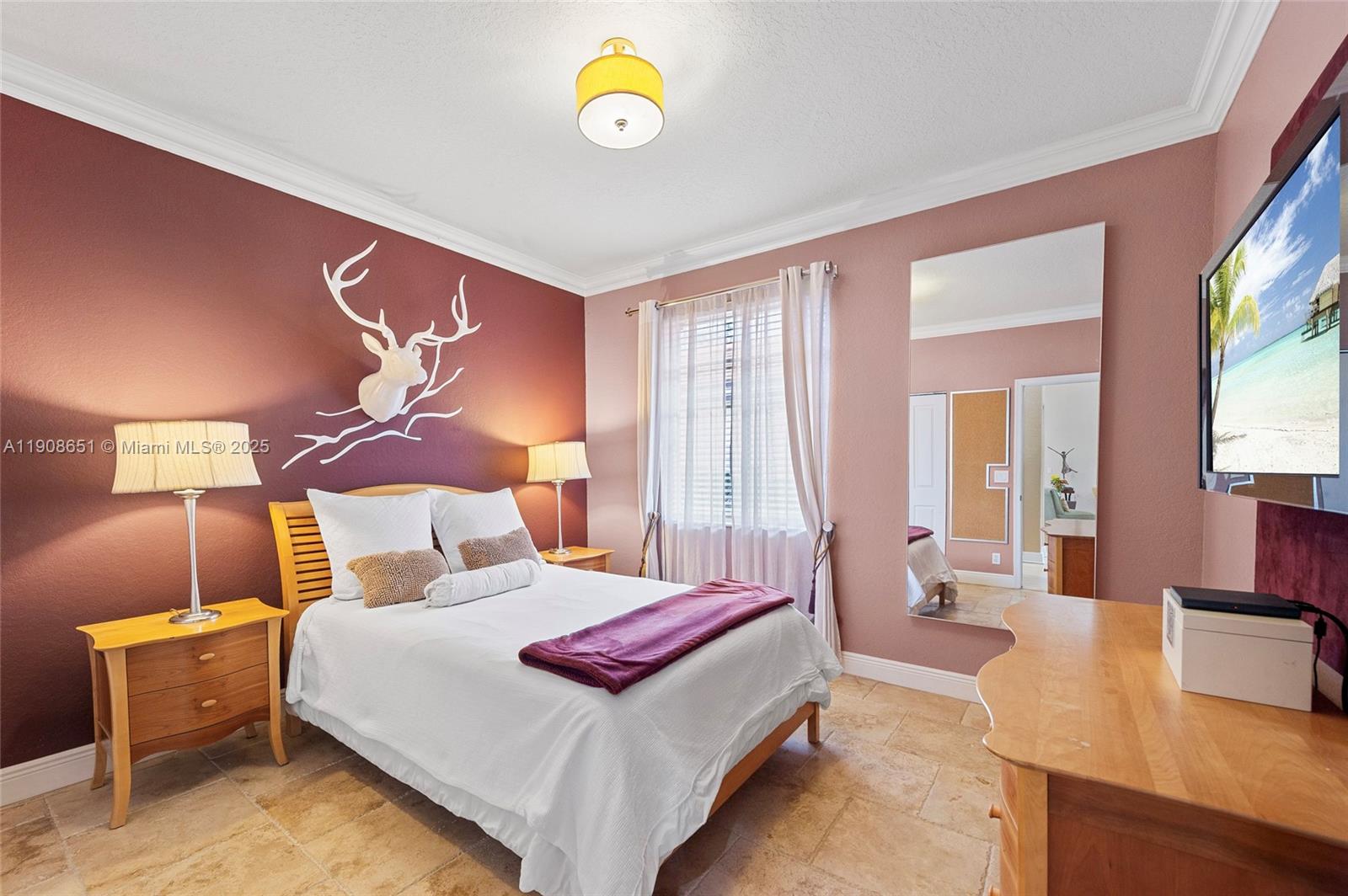 Weston, Florida, 33332, United States, 5 Bedrooms Bedrooms, ,4 BathroomsBathrooms,Residential,For Sale,1987743