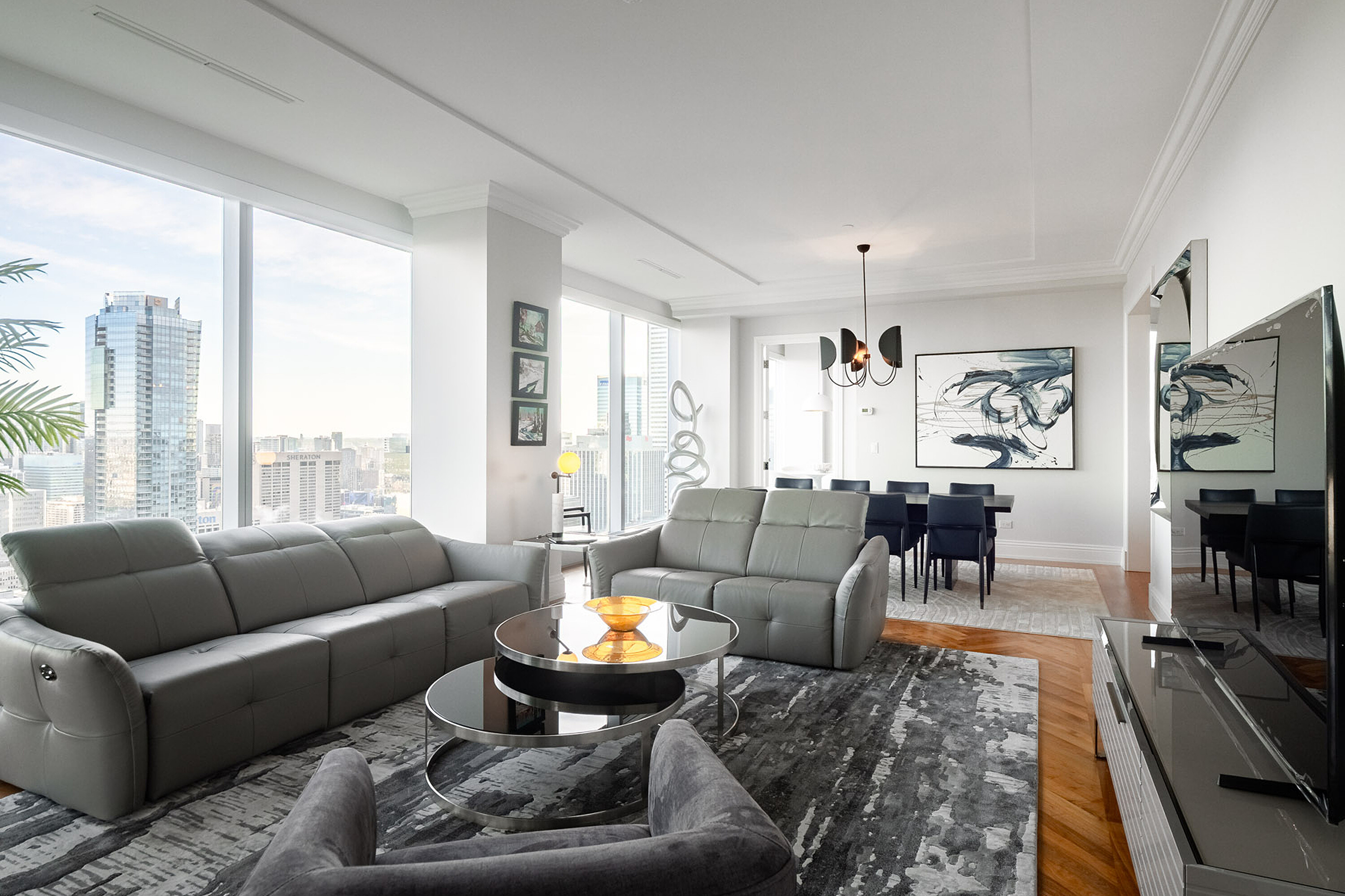  Fully Furnished Two Bedroom - 物件實景