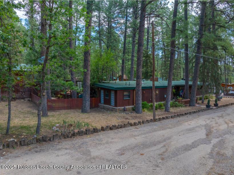 Ruidoso, New Mexico, 88345, United States, 3 Bedrooms Bedrooms, ,3 BathroomsBathrooms,Residential,For Sale,1859757