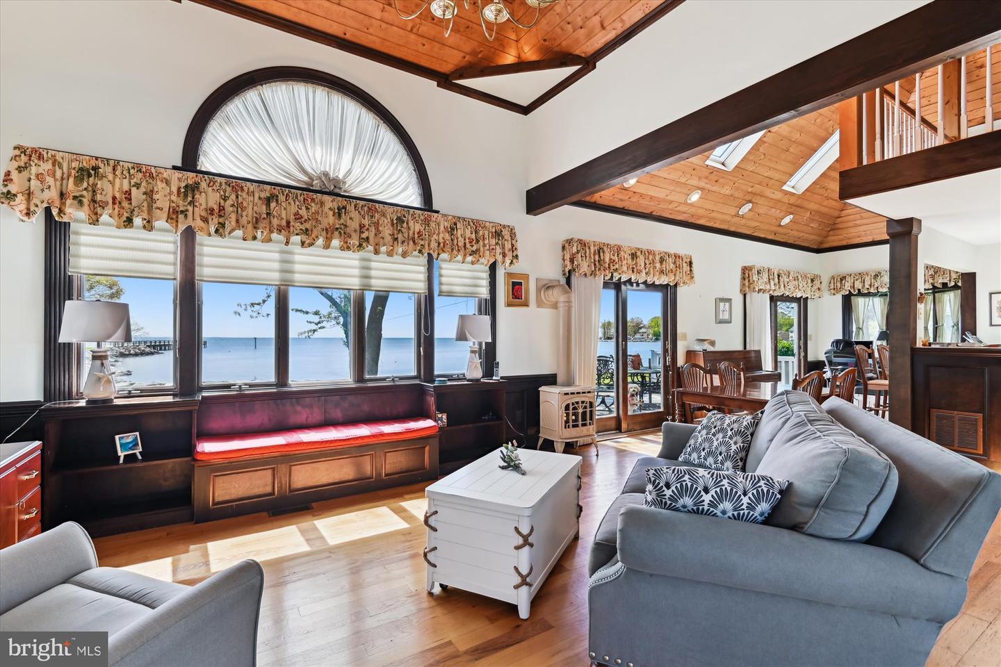 Shady Side, Maryland, 20764, United States, 2 Bedrooms Bedrooms, ,2 BathroomsBathrooms,Residential,For Sale,1950004