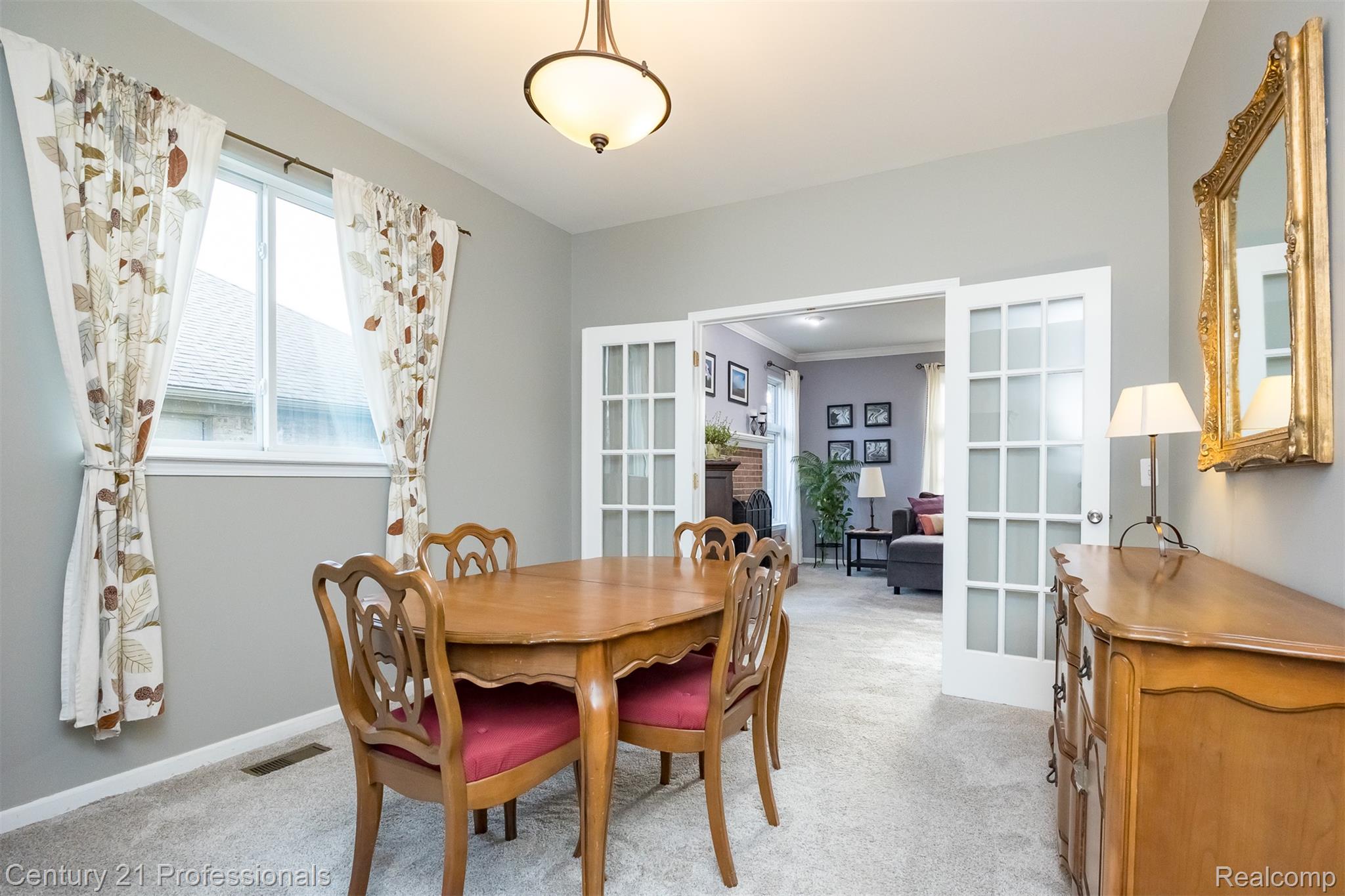 Macomb, Michigan, 48044, United States, 4 Bedrooms Bedrooms, ,3 BathroomsBathrooms,Residential,For Sale,1997727