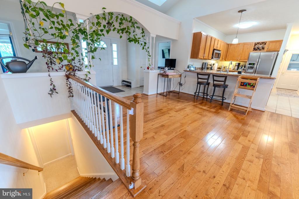 Petersburg, West Virginia, 26847, United States, 3 Bedrooms Bedrooms, ,3 BathroomsBathrooms,Residential,For Sale,1891078