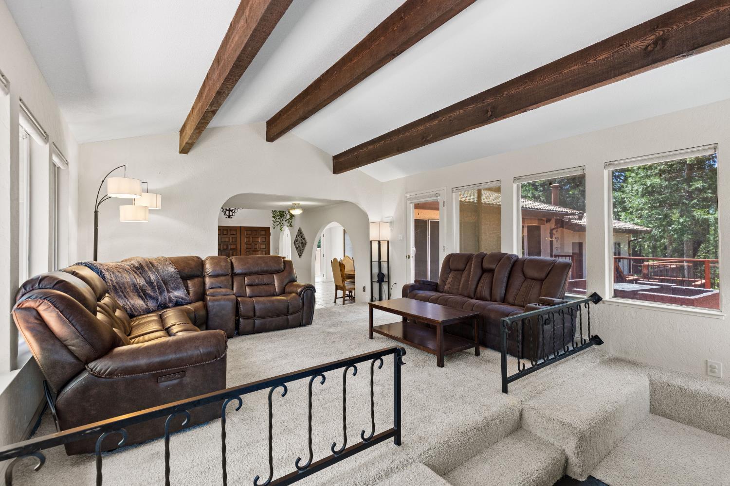 Colfax, California, 95713, United States, 4 Bedrooms Bedrooms, ,3 BathroomsBathrooms,Residential,For Sale,1927912