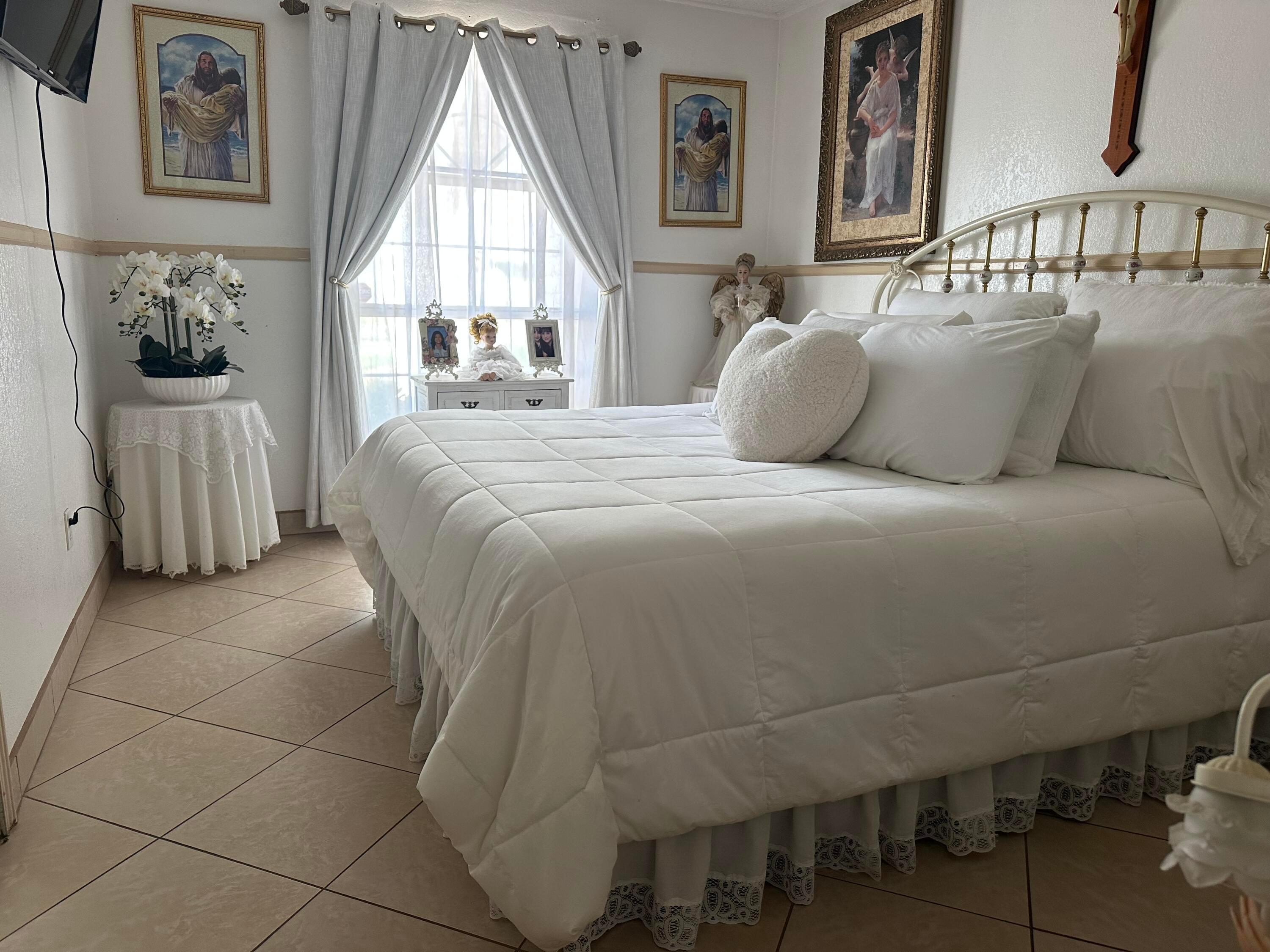 Terra Bella, California, 93270, United States, 4 Bedrooms Bedrooms, ,4 BathroomsBathrooms,Residential,For Sale,1976199