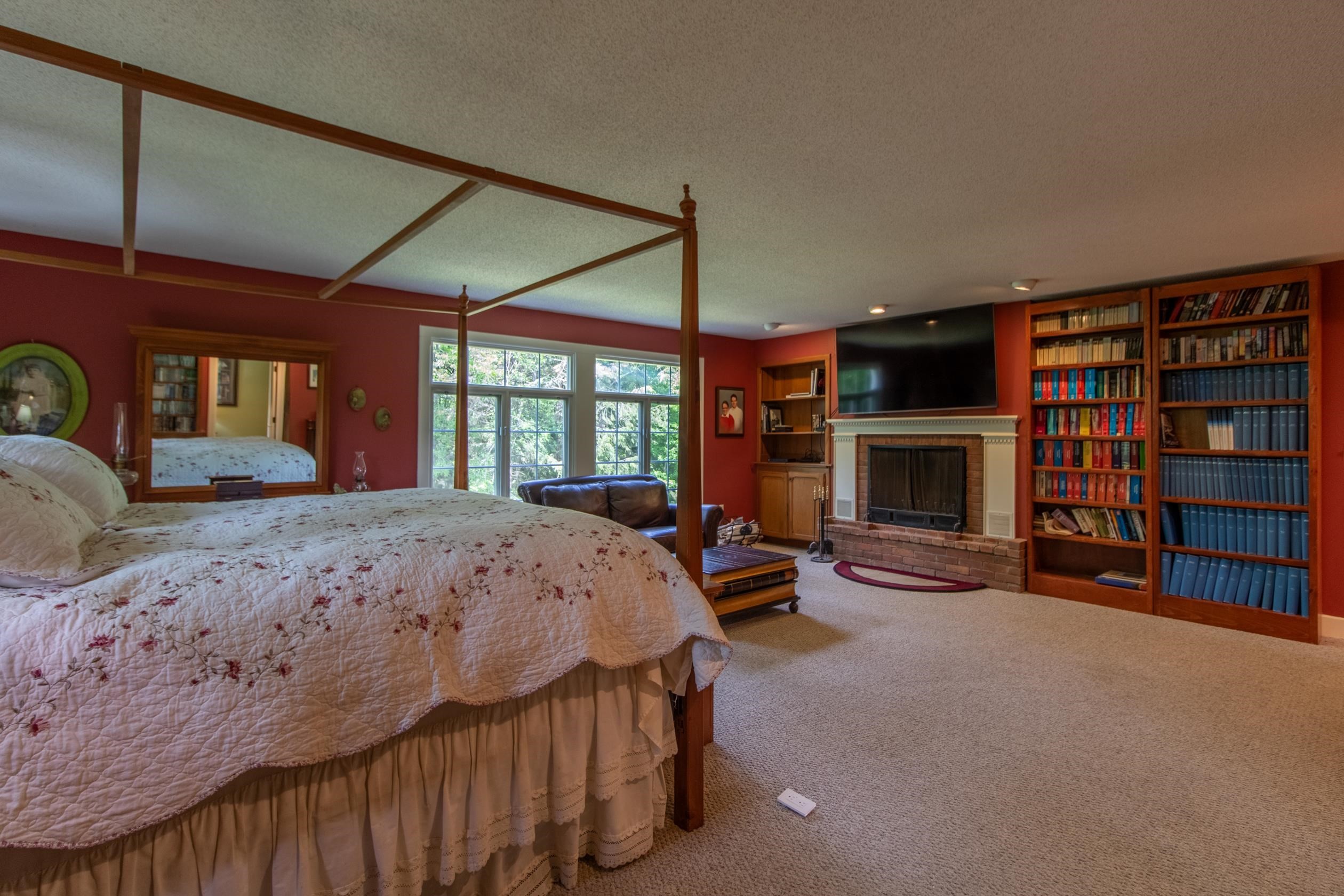 Troy, Vermont, 05859, United States, 3 Bedrooms Bedrooms, ,1 BathroomBathrooms,Residential,For Sale,1937001