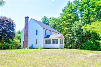 Groton, Massachusetts, 01450, United States, 4 Bedrooms Bedrooms, ,3 BathroomsBathrooms,Residential,For Sale,1900669