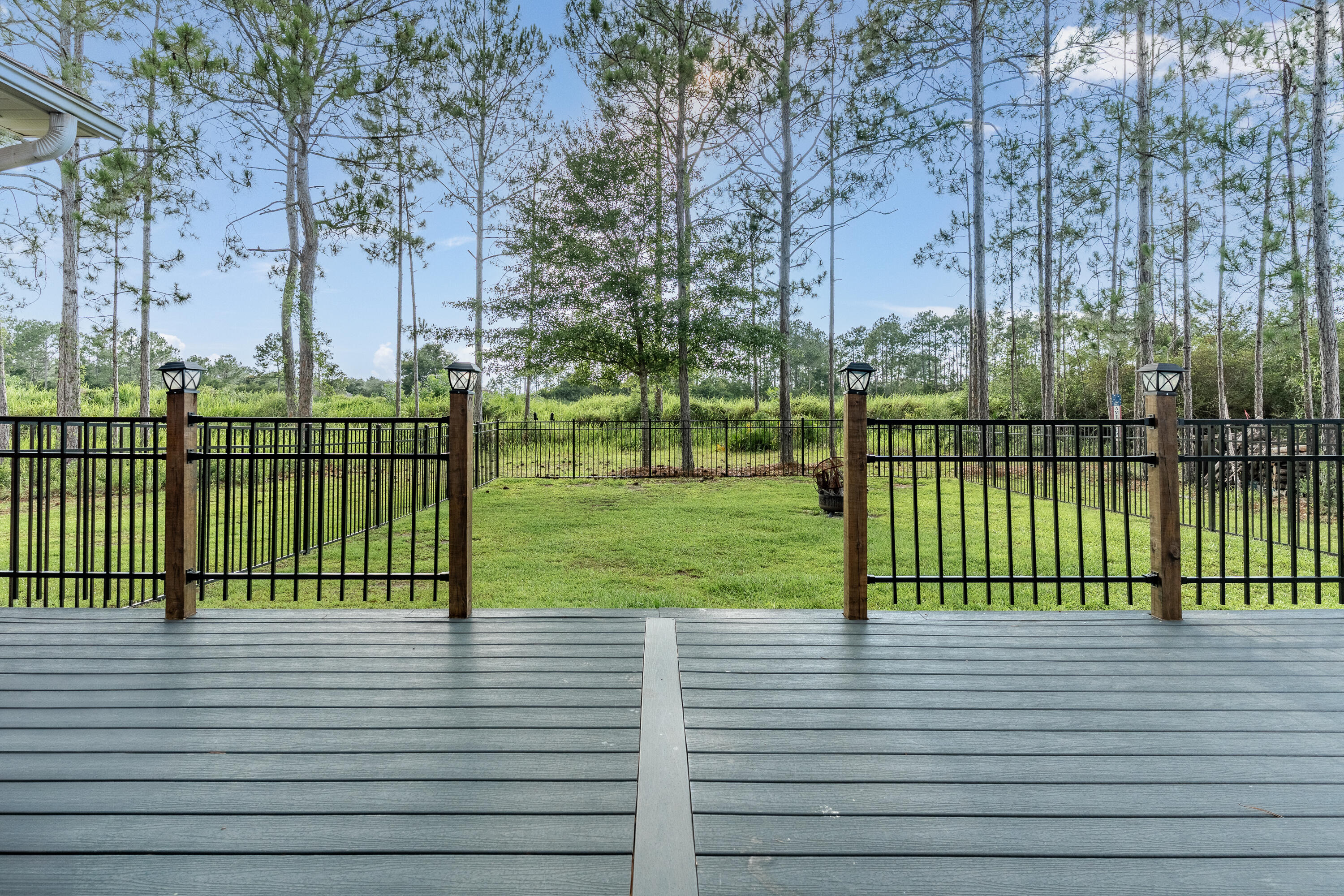 Freeport, Florida, 32439, United States, 4 Bedrooms Bedrooms, ,3 BathroomsBathrooms,Residential,For Sale,1948335