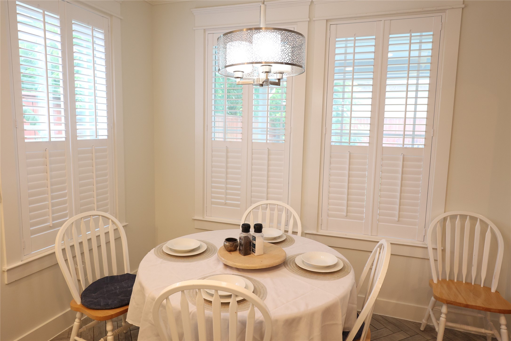 Houston, Texas, 77011, United States, 3 Bedrooms Bedrooms, ,2 BathroomsBathrooms,Residential,For Sale,1867410