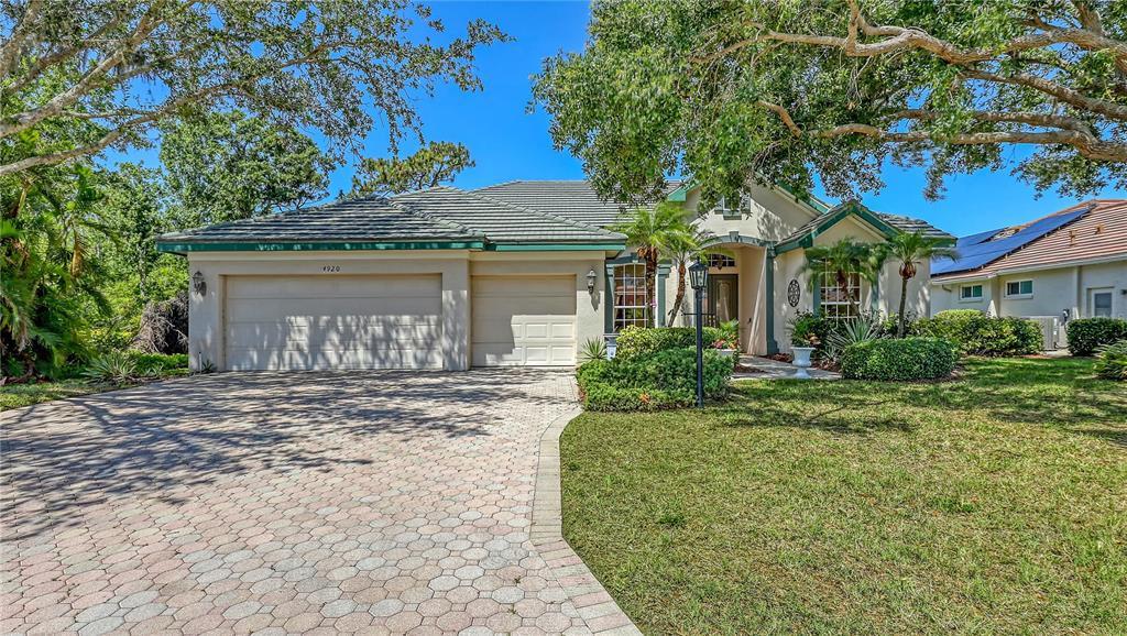 Sarasota, Florida, 34243, United States, 3 Bedrooms Bedrooms, ,3 BathroomsBathrooms,Residential,For Sale,1820877