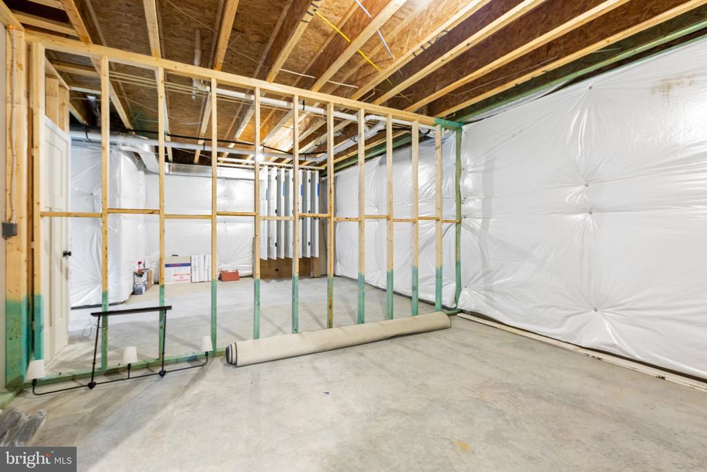 Fredericksburg, Virginia, 22408, United States, 3 Bedrooms Bedrooms, ,3 BathroomsBathrooms,Residential,For Sale,1849588