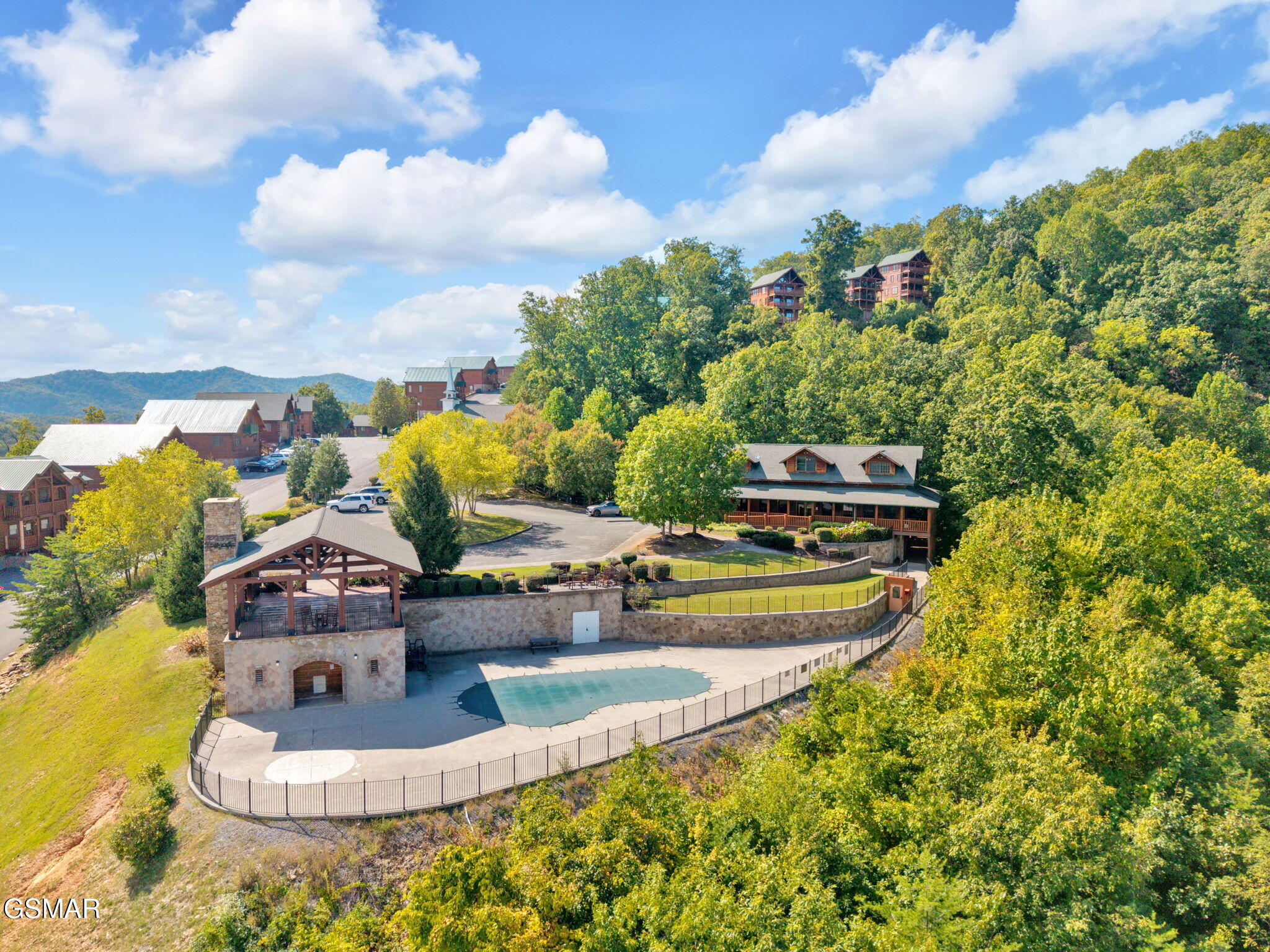 Sevierville, Tennessee, 37862, United States, 3 Bedrooms Bedrooms, ,3 BathroomsBathrooms,Residential,For Sale,1974724