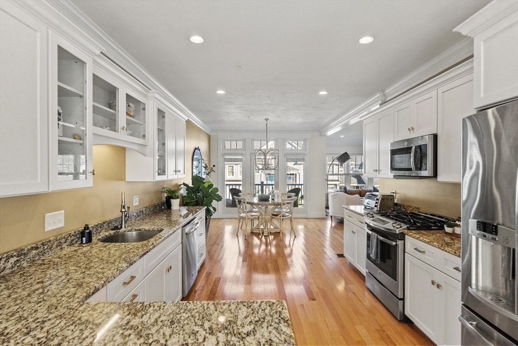 Plymouth, Massachusetts, 02360, United States, 2 Bedrooms Bedrooms, ,3 BathroomsBathrooms,Residential,For Sale,1999715