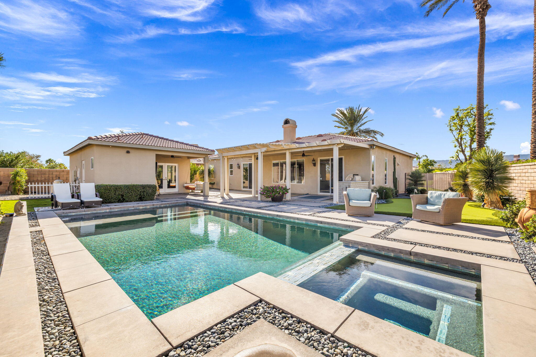 La Quinta, California, 92253, United States, 5 Bedrooms Bedrooms, ,3 BathroomsBathrooms,Residential,For Sale,1998389