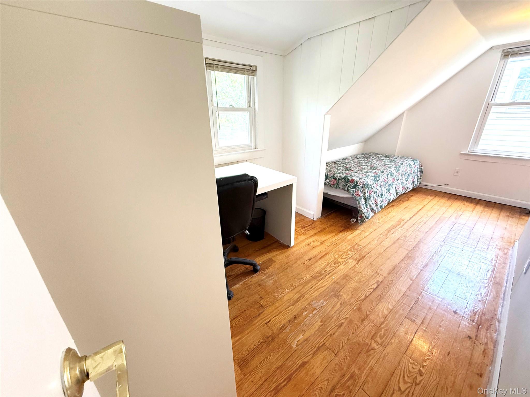 Sea Cliff, New York, 11579, United States, 2 Bedrooms Bedrooms, ,2 BathroomsBathrooms,Residential,For Sale,1920035