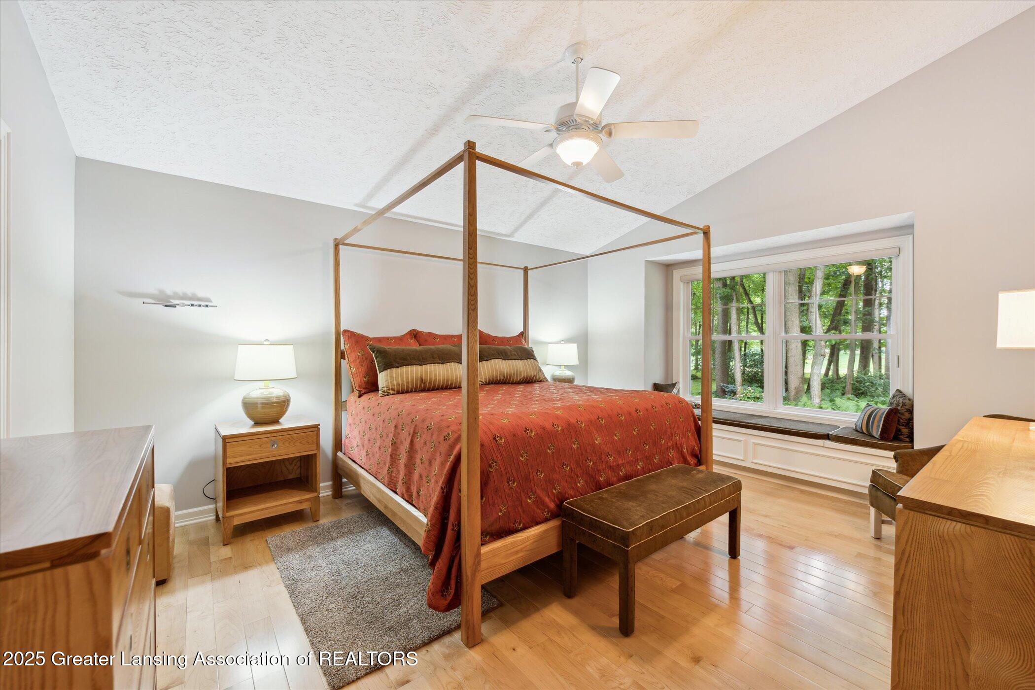 Bath, Michigan, 48808, United States, 4 Bedrooms Bedrooms, ,3 BathroomsBathrooms,Residential,For Sale,1890488