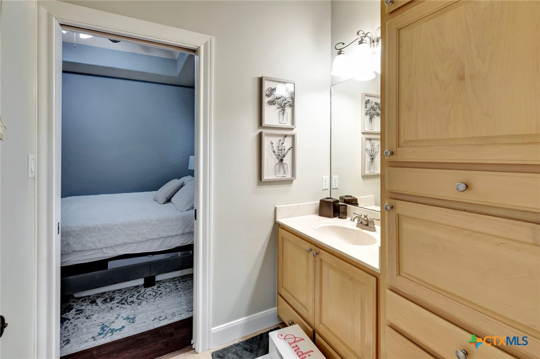 Inez, Texas, 77968, United States, 3 Bedrooms Bedrooms, ,3 BathroomsBathrooms,Residential,For Sale,1760733