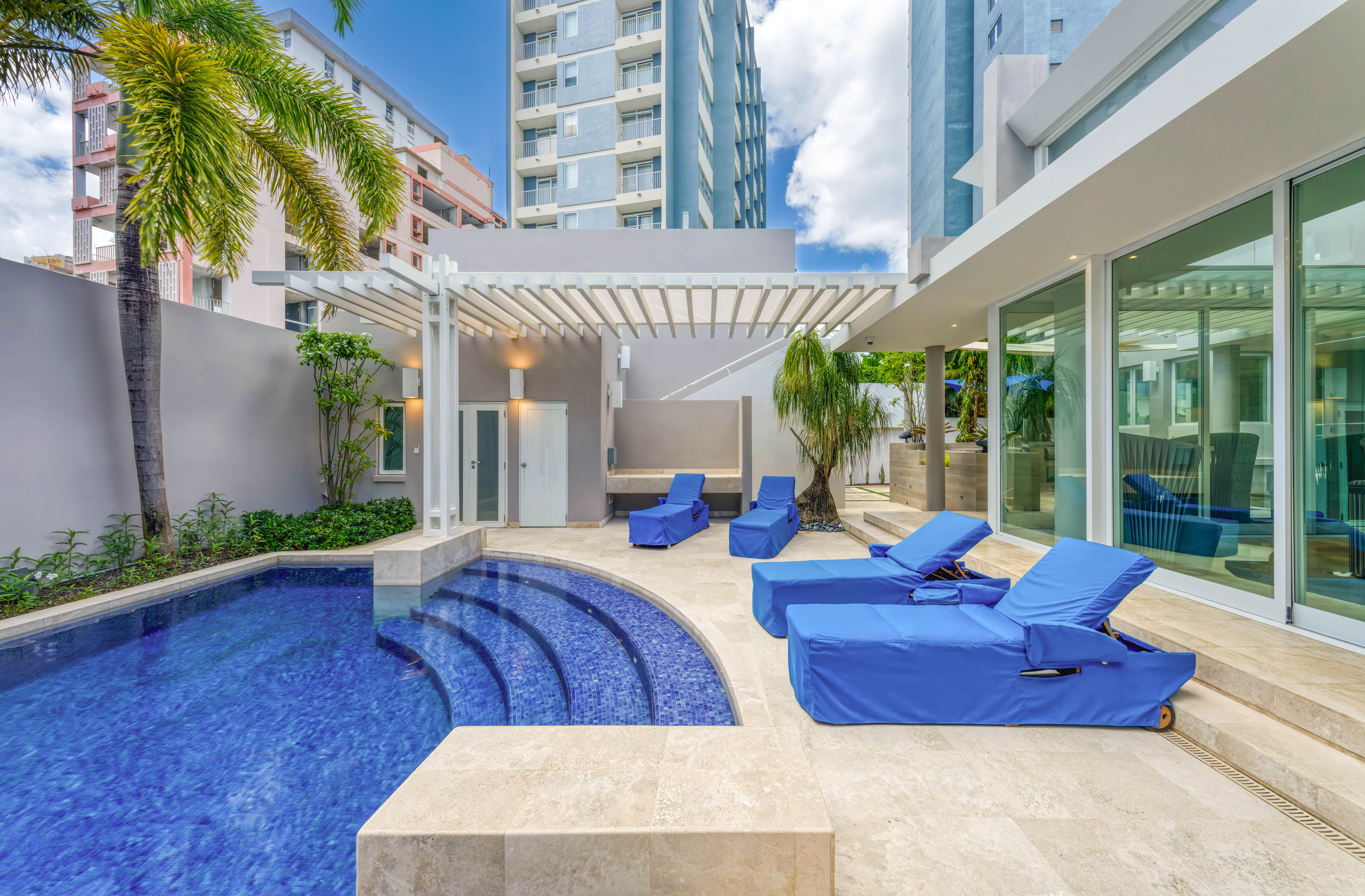  A Rare Private Compound on Ashford Avenue - 物件實景