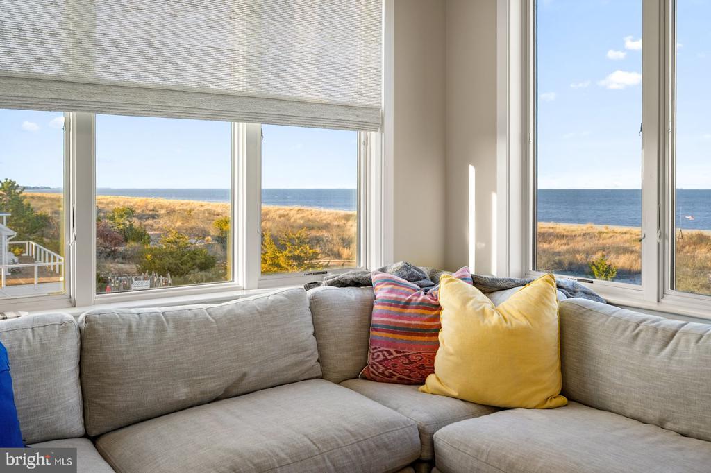 Milton, Delaware, 19968, United States, 5 Bedrooms Bedrooms, ,4 BathroomsBathrooms,Residential,For Sale,2000894