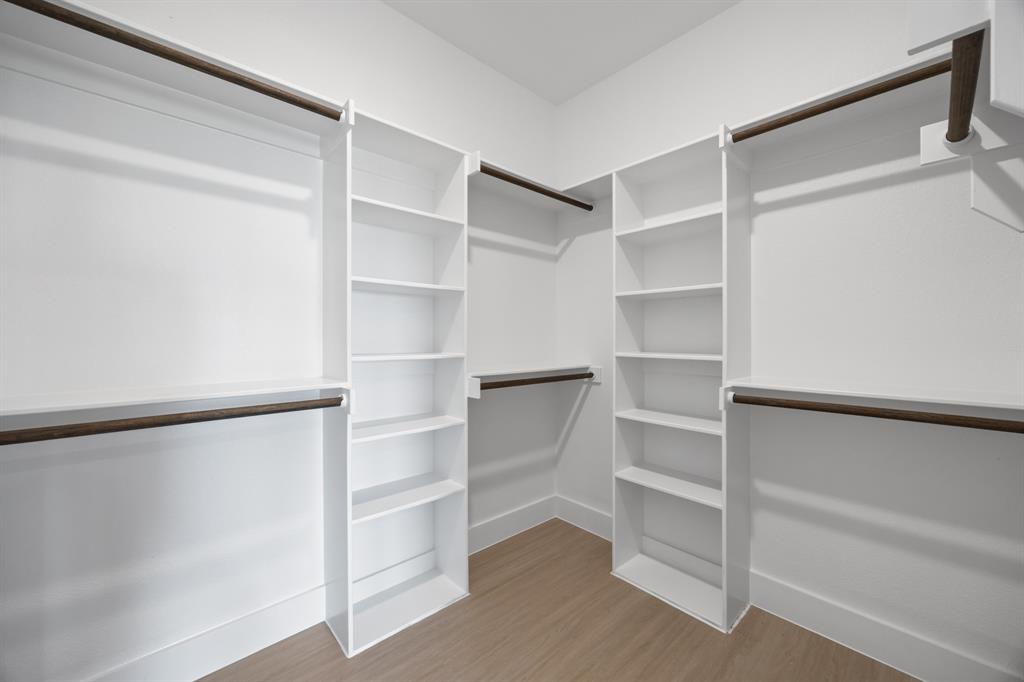 West Tawakoni, Texas, 75474, United States, 4 Bedrooms Bedrooms, ,2 BathroomsBathrooms,Residential,For Sale,2005786