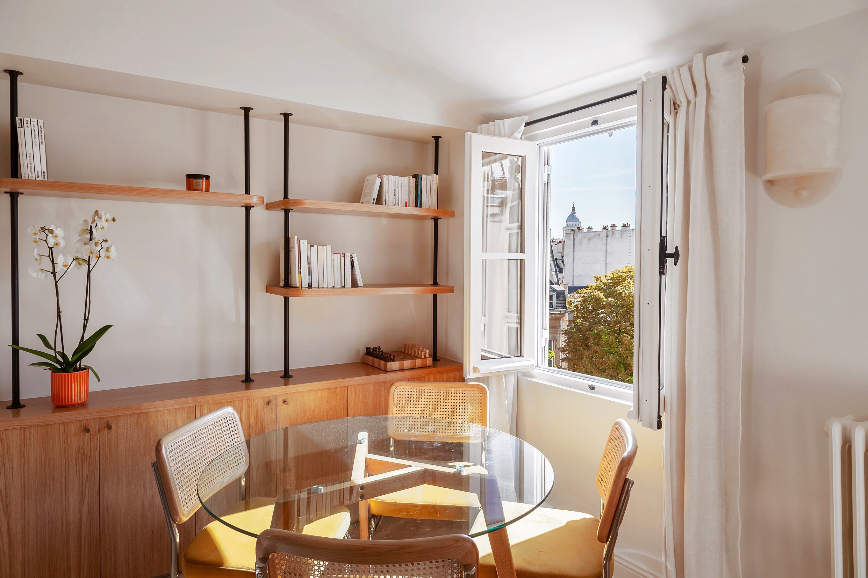 Located in the heart of the 6th arrondissement, on the highly sought-after Rue … - 物件實景