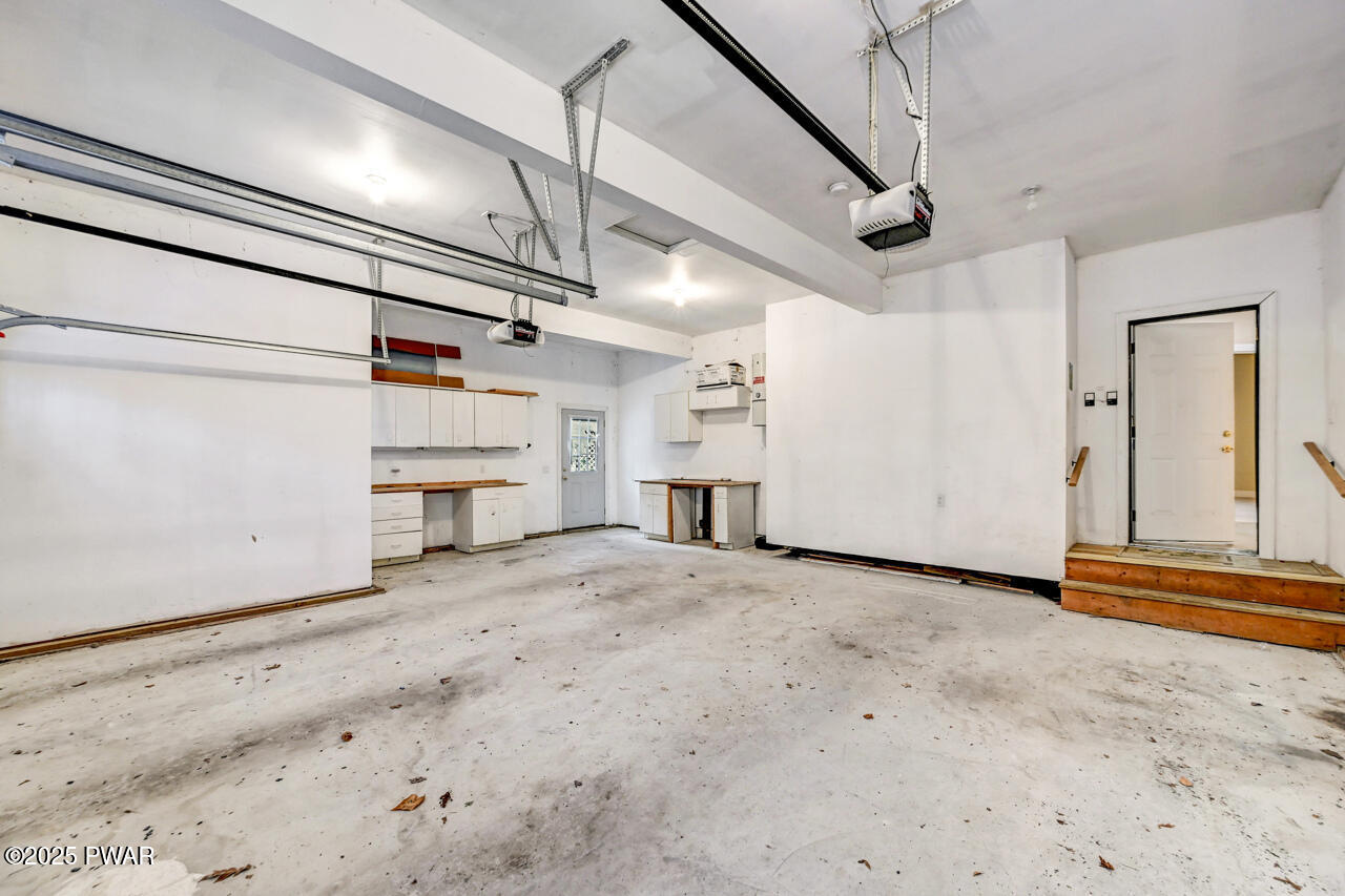 Lords Valley, Pennsylvania, 18428, United States, 3 Bedrooms Bedrooms, ,3 BathroomsBathrooms,Residential,For Sale,2005148