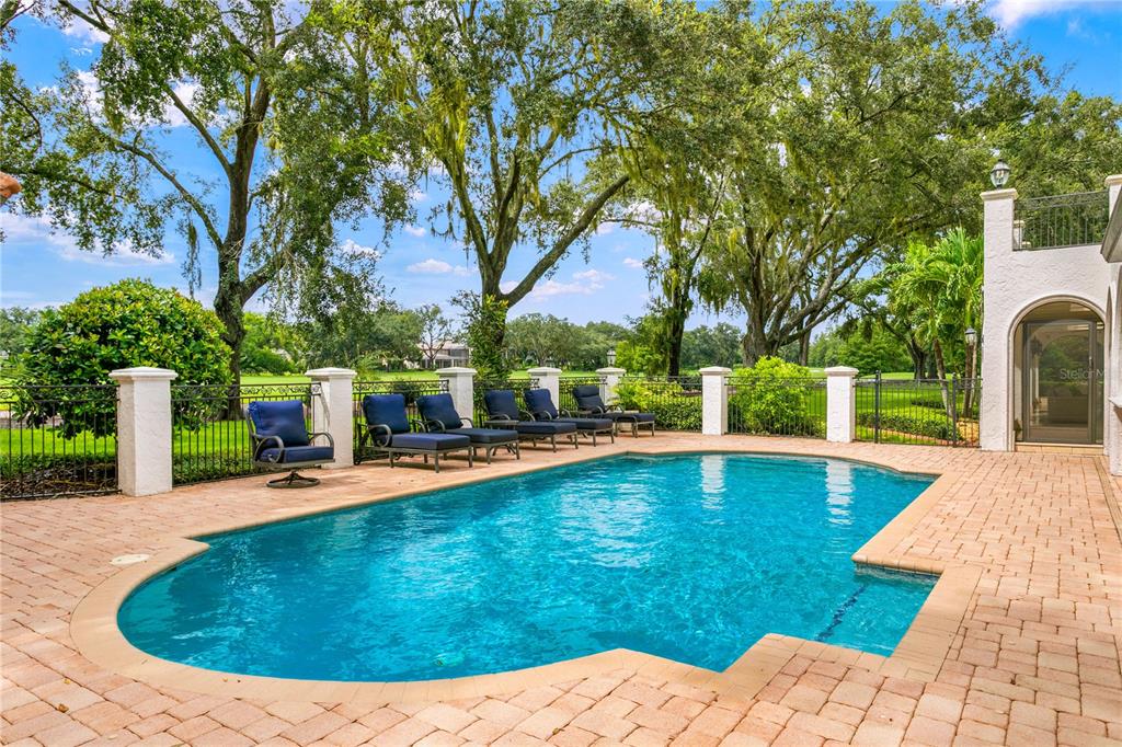 Tampa, Florida, 33613, United States, 7 Bedrooms Bedrooms, ,8 BathroomsBathrooms,Residential,For Sale,1979226