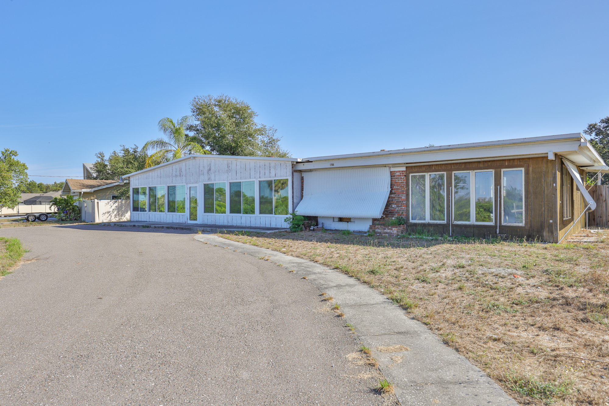 Ruskin, Florida, 33570, United States, 3 Bedrooms Bedrooms, ,2 BathroomsBathrooms,Residential,For Sale,2002551