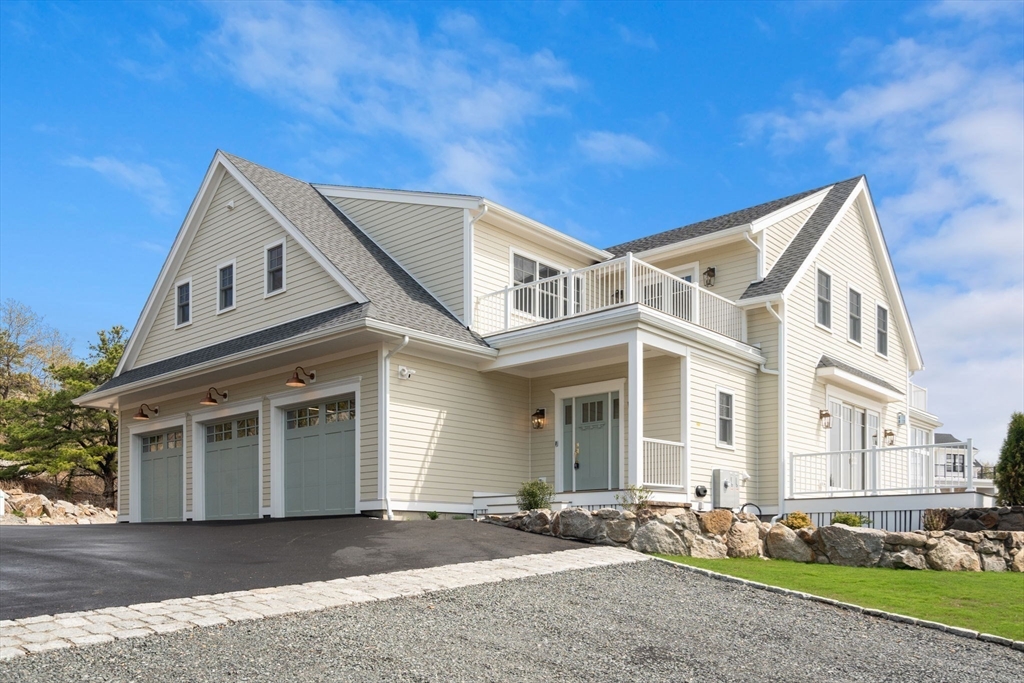 Gloucester, Massachusetts, 01930, United States, 4 Bedrooms Bedrooms, ,5 BathroomsBathrooms,Residential,For Sale,1804807